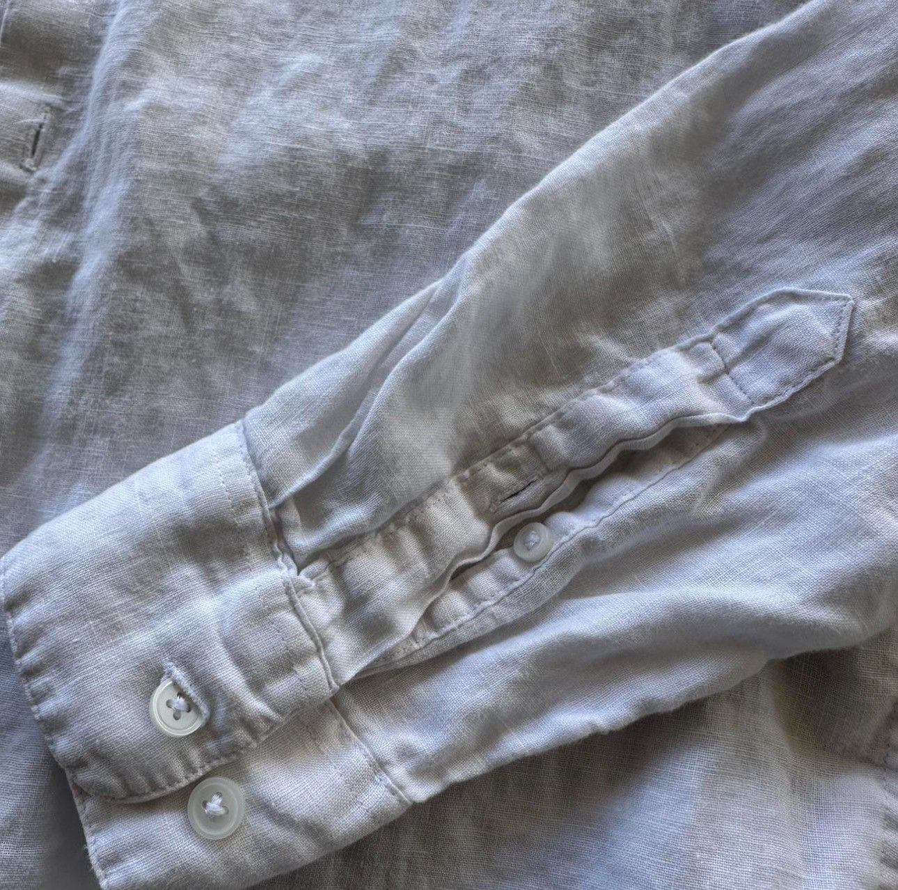 H&M Men’s White Button Up Dress Shirt Relaxed Casual Europe H&M Size US S / EU 44-46 / 1 - 3 Thumbnail