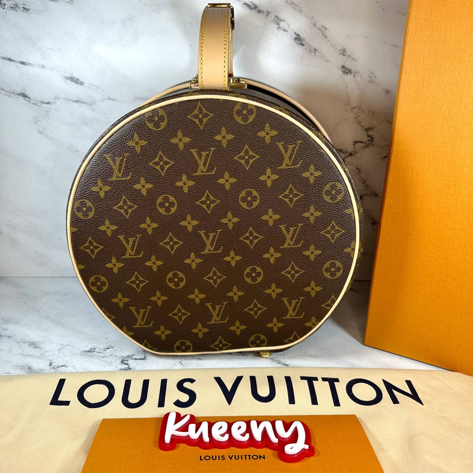 Louis Vuitton Hat Box Boite Chapeau vintage monogram trunk