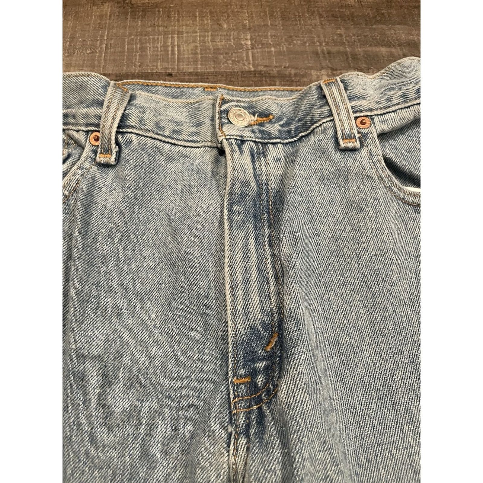 Levi's VINTAGE Levi's 550 Jeans Women 11 Regular Denim Blue 28x30 Relaxed Fit Mom 550 Model Jeans Mens Womens Boys Girls Size 32" / US 10 / IT 46 - 7 Thumbnail