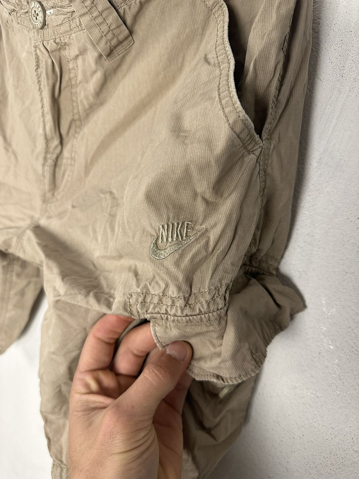 Nike Vintage Nike Y2K Style Cargo Shorts Size US 33 - 5 Thumbnail