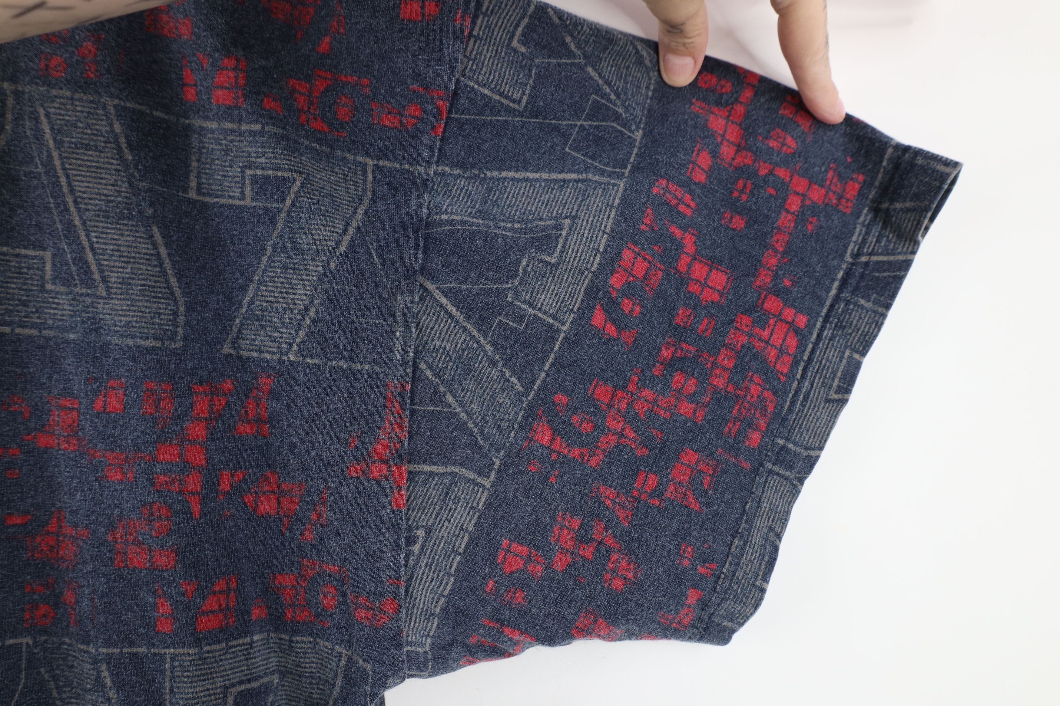 Vintage Vintage 90s Streetwear Geometric All Over Print T-Shirt Size US XL / EU 56 / 4 - 7 Thumbnail