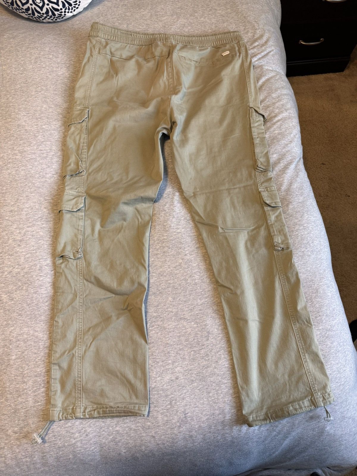 Pacsun PacSun Loose Fit Utility Cargo Pants – Olive Green (Size M) Size US 34 / EU 50 - 2 Thumbnail