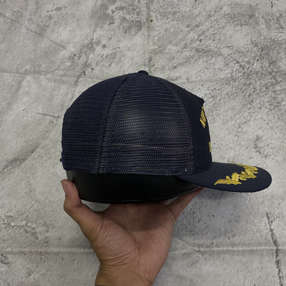 Vintage Vintage Diego Garcia Trucker Hat Size ONE SIZE - 2 Thumbnail