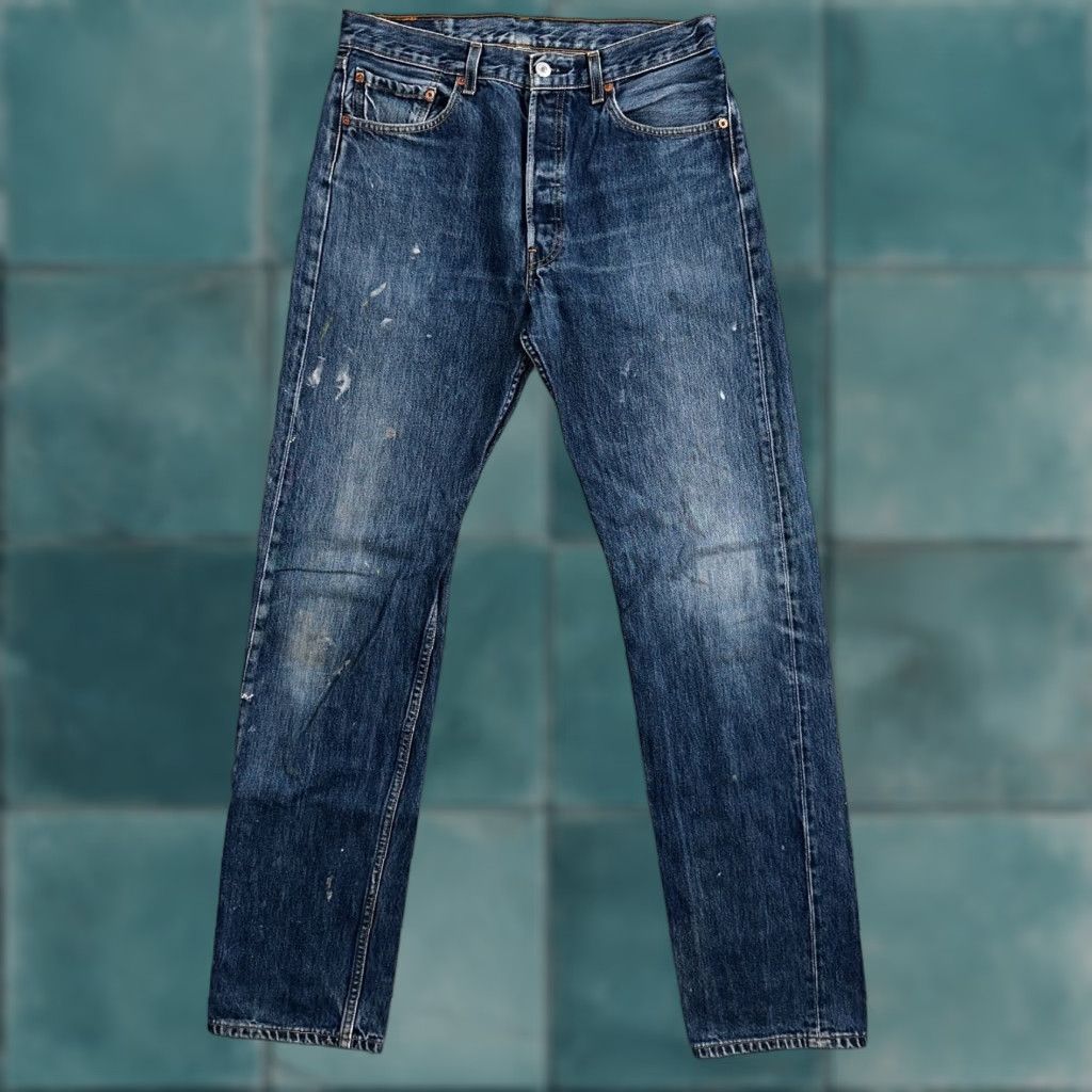 Levi's VINTAGE Levi's 501 XX Straight Leg Jeans 90s Blue Light Wash 33x36 Mens Size US 33 - 1 Thumbnail