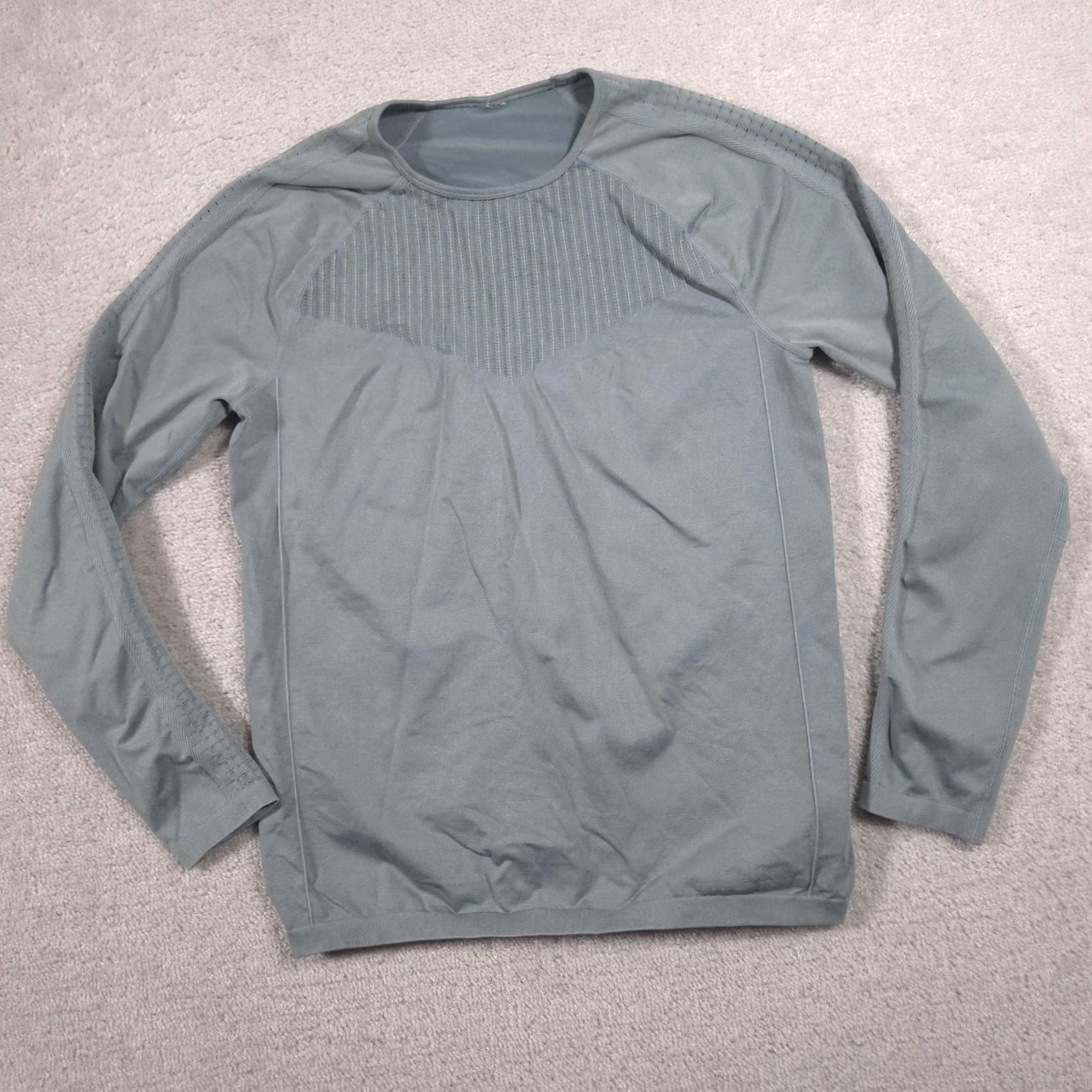 Fabletics Fabletics Shirt Womens Large Green Long Sleeve Raglan Athletic Performance Top Size L / US 10 / IT 46 - 2 Thumbnail