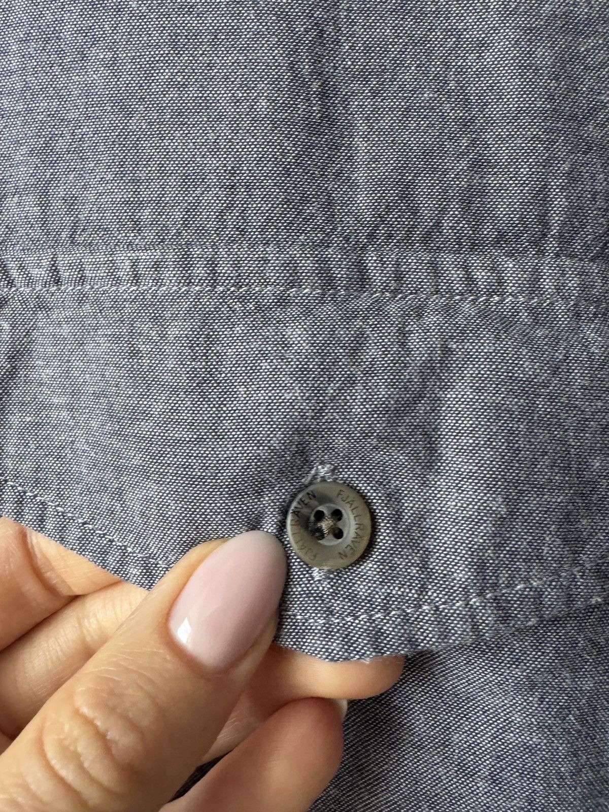 Fjallraven Fjallraven Ovik Chambray Button Up Shirt Outdoor Life Size US L / EU 52-54 / 3 - 3 Thumbnail