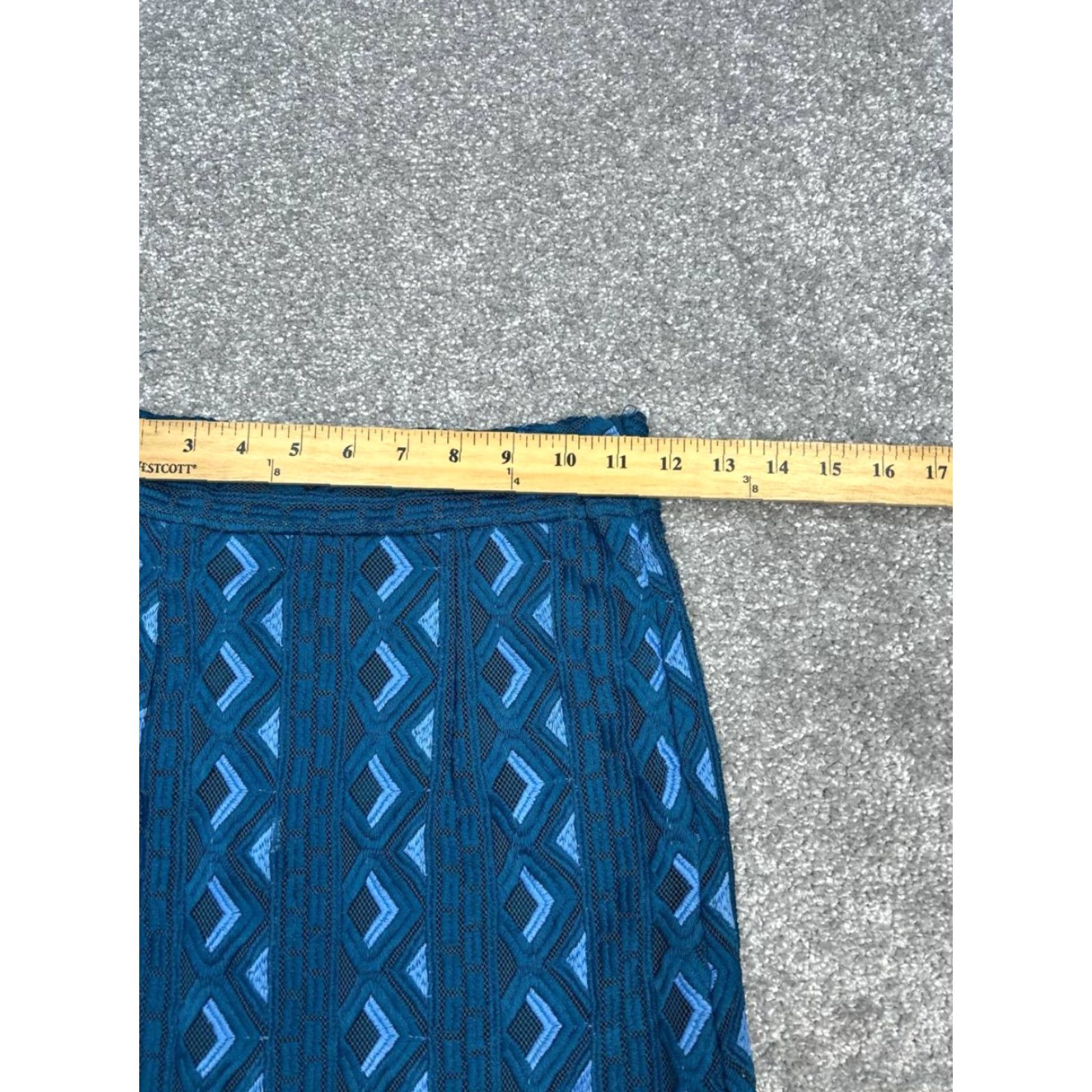 Anthropologie VINTAGE By Anthropologie Sienna Embroidered Pencil Skirt Womens 0 Blue Straight Side Zip Size 25" / US 0 / IT 36 - 6 Thumbnail