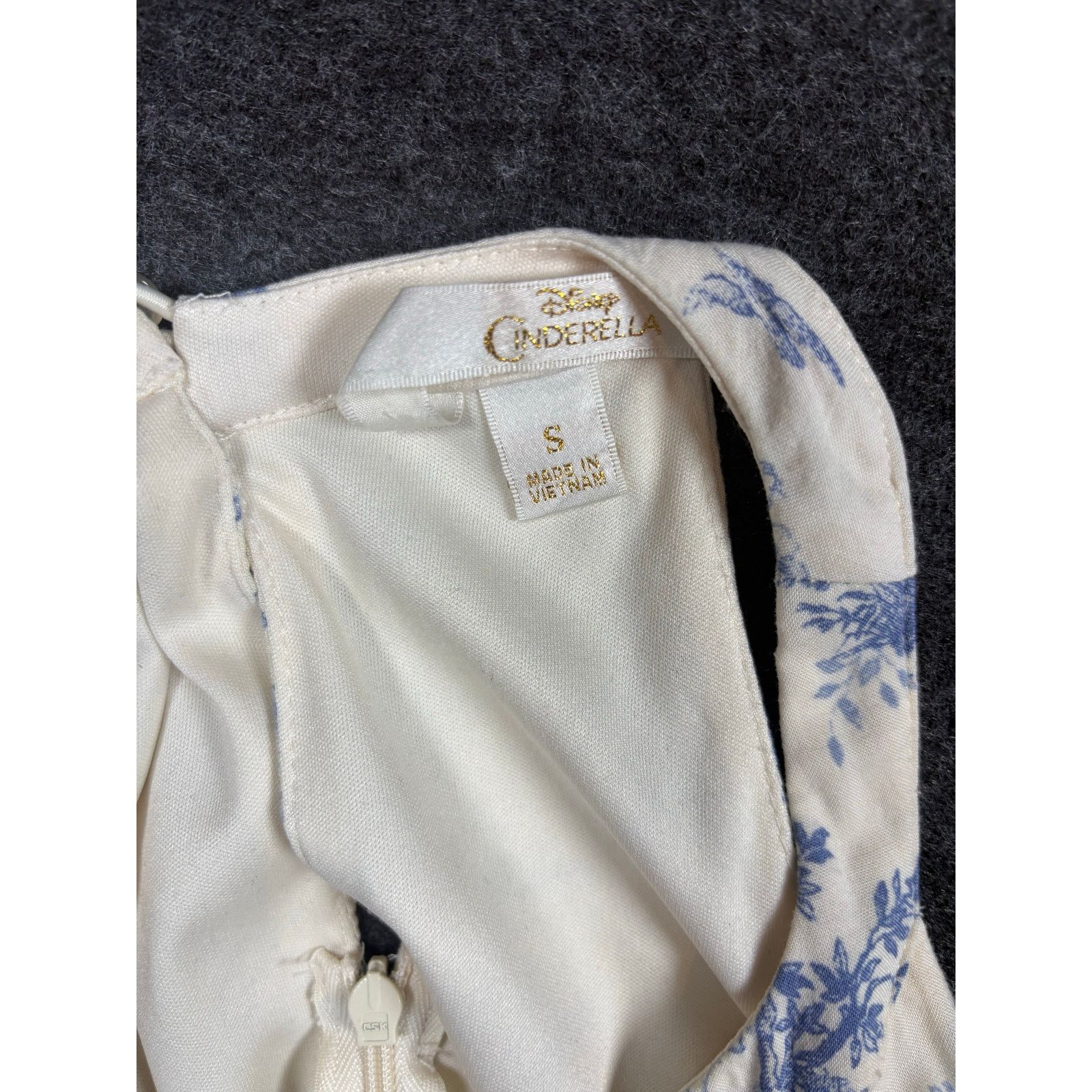Disney Disney Cinderella Dress toile Print Halter Lace Detail Size S / US 4 / IT 40 - 5 Thumbnail