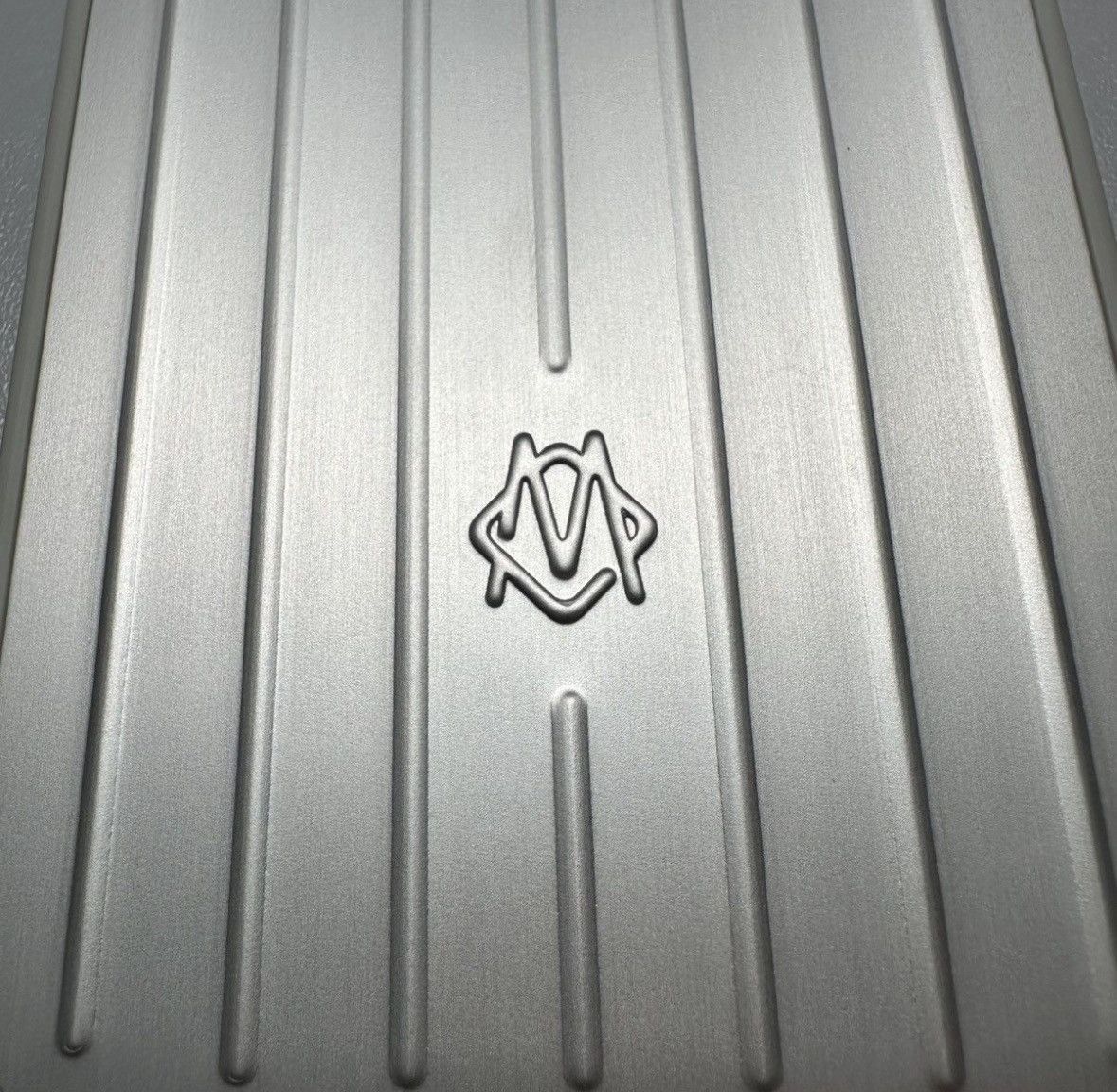 Rimowa Iphone 16 Pro Max Case in Gray, Men's — image 2 of 4