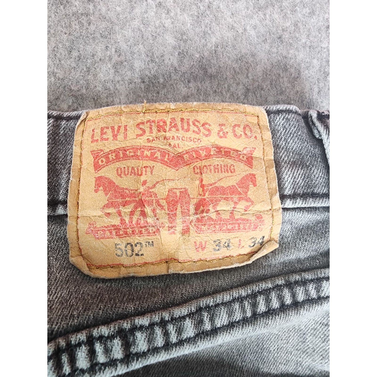 Levi's Levi's 502 Jeans Men's 34x34 Regular Taper Gray Stretch Distressed Whiskers Denim 5-Pocket Zipper Button Belt Loops Size US 34 / EU 50 - 6 Thumbnail
