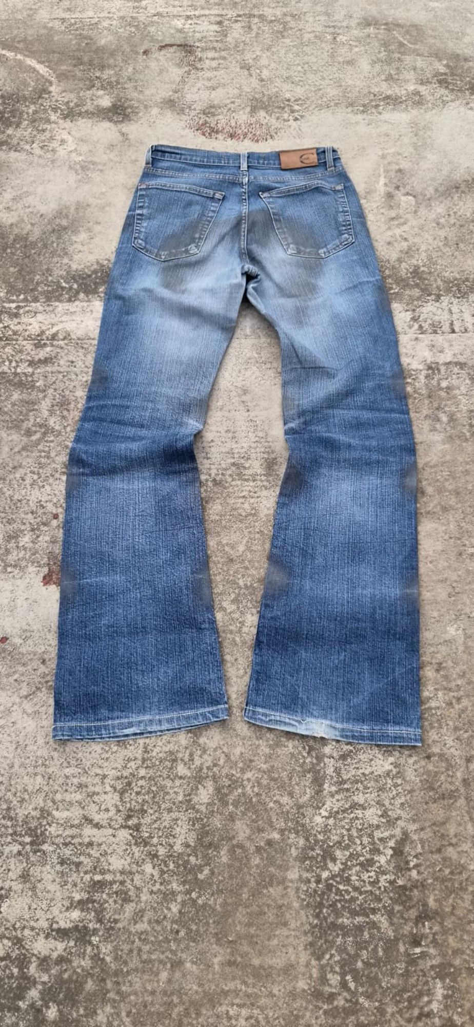 Roberto Cavalli 00s Just Cavalli Dramatic Dirty Wash Flared Denim Jeans Size 26" / US 2 / IT 38 - 3 Thumbnail