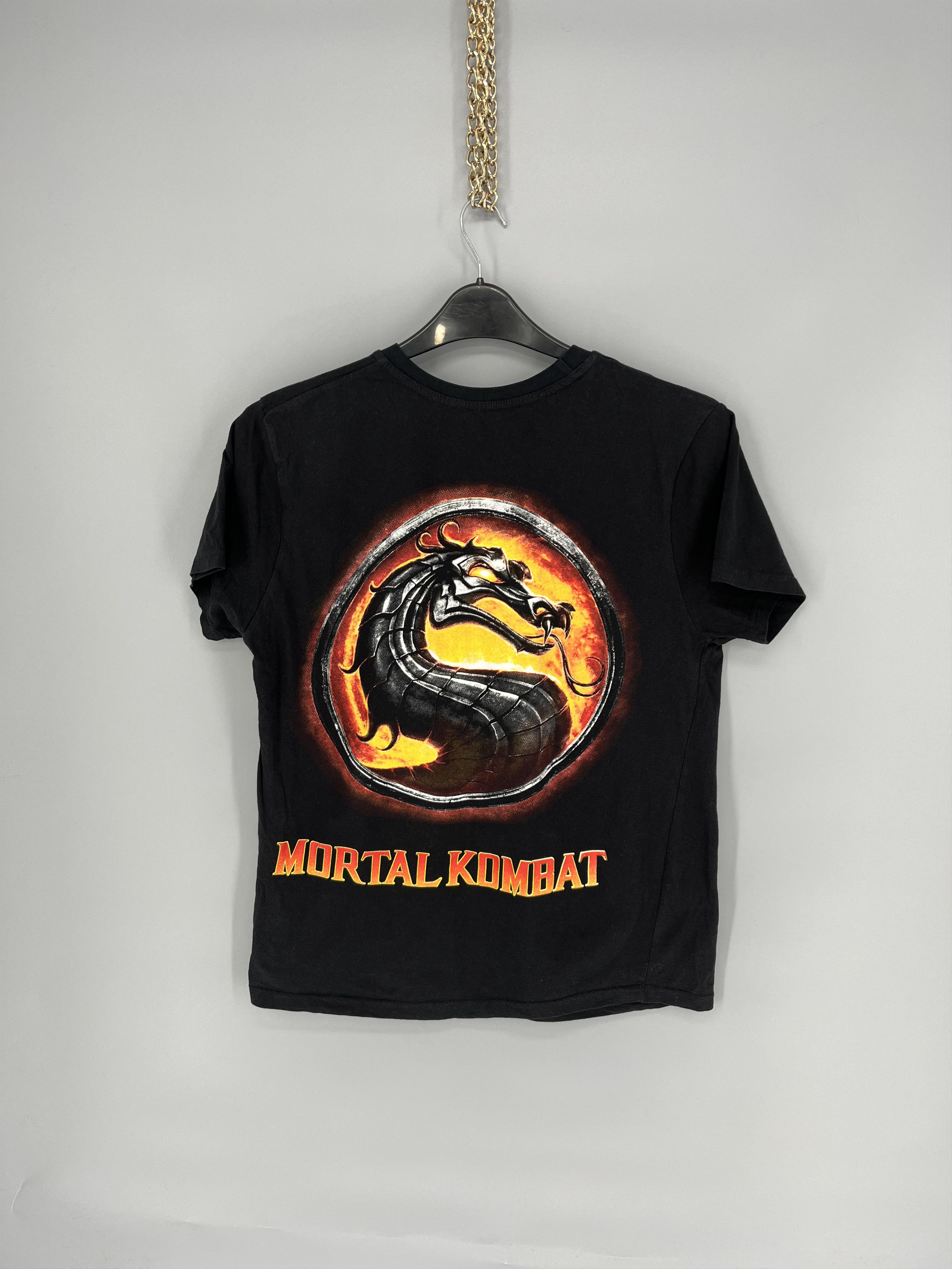 Band Tees Mortal Kombat In Flames Vintage Y2K T-Shirt Size US M / EU 48-50 / 2 - 8 Thumbnail