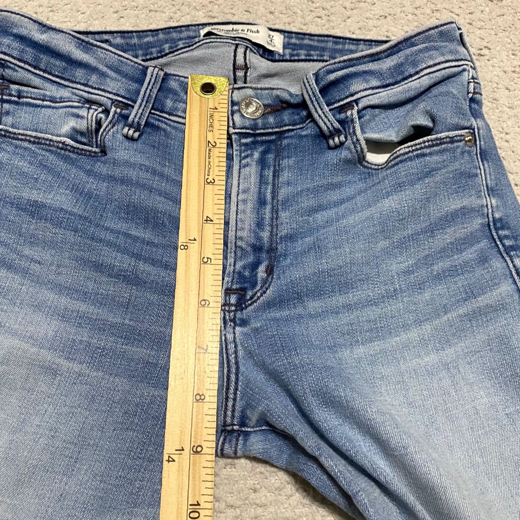 Abercrombie & Fitch Abercrombie & Fitch Womens Jeans Blue Denim Medium Wash 4 Mid Rise Skinny Stretch Regular 5-Pocket Womens Boys Mens Girls? Size 26" / US 2 / IT 38 - 7 Thumbnail