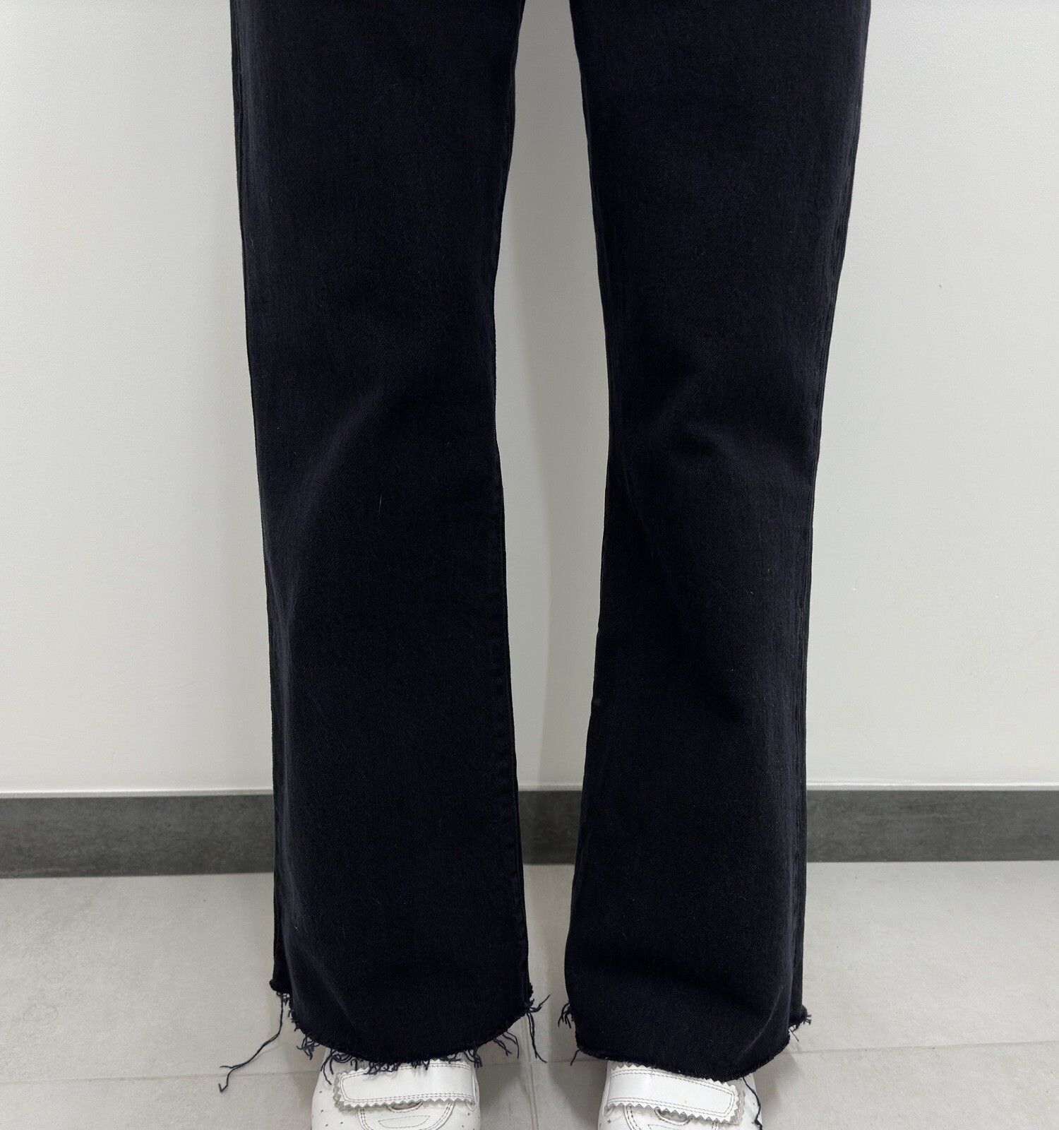 Levi's Levis Premium Ribcage Crop Flare Black Jeans Size 26x26 Size 26" / US 2 / IT 38 - 10 Thumbnail