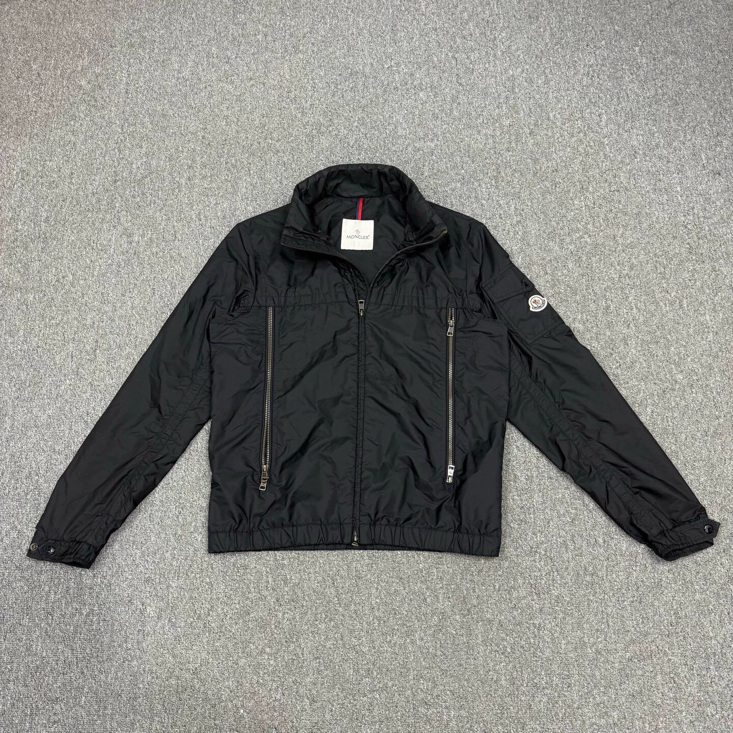 Moncler Moncler Nire Black Nylon 3 Jacket Size US L / EU 52-54 / 3 - 1 Thumbnail