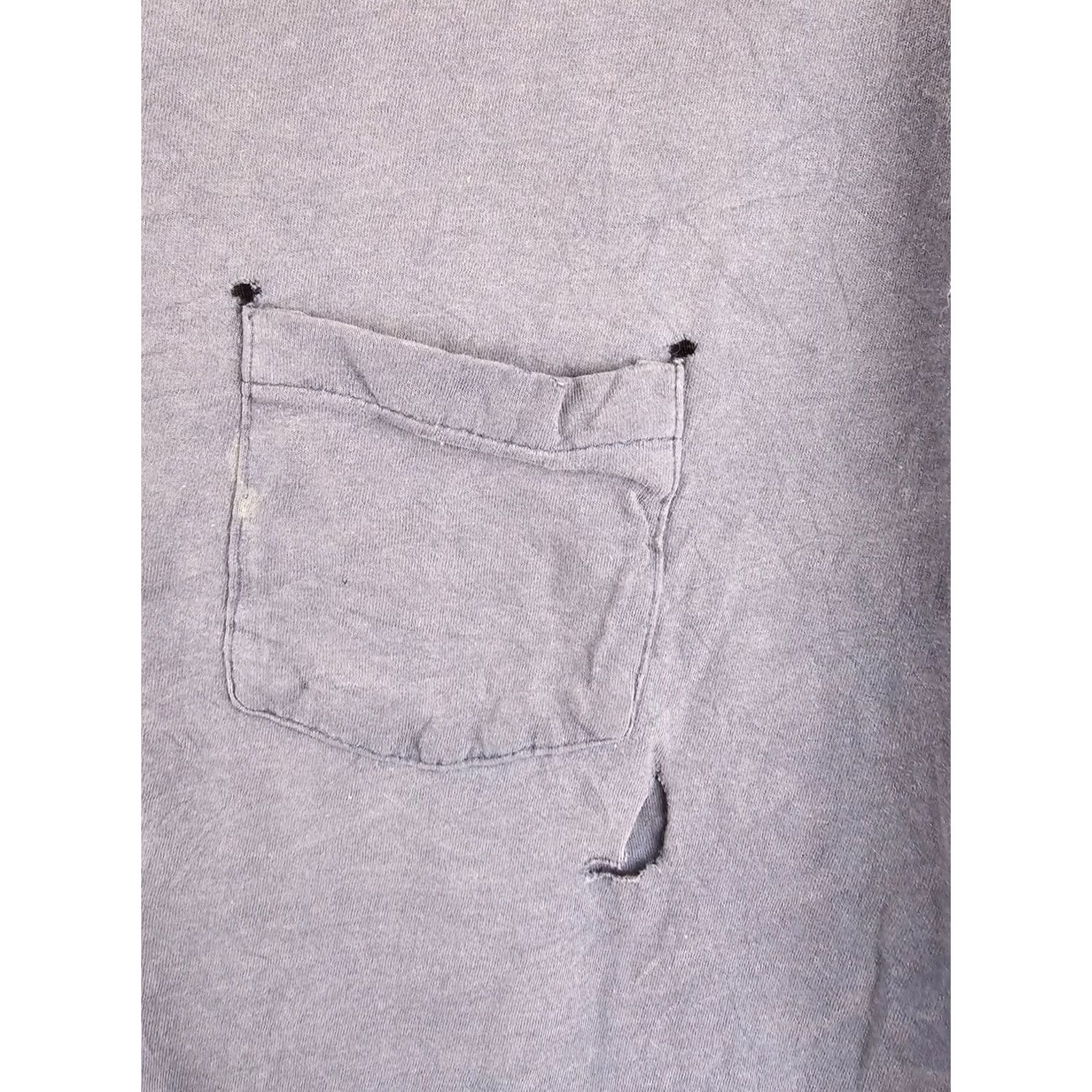 Hanes VINTAGE 90' HANES Gradient Sun Faded One Pocket Distressed Blue T-Shirt XL Mens Blue Hanes Shirt Short Sleeve Cotton Logo Size US XL / EU 56 / 4 - 4 Thumbnail