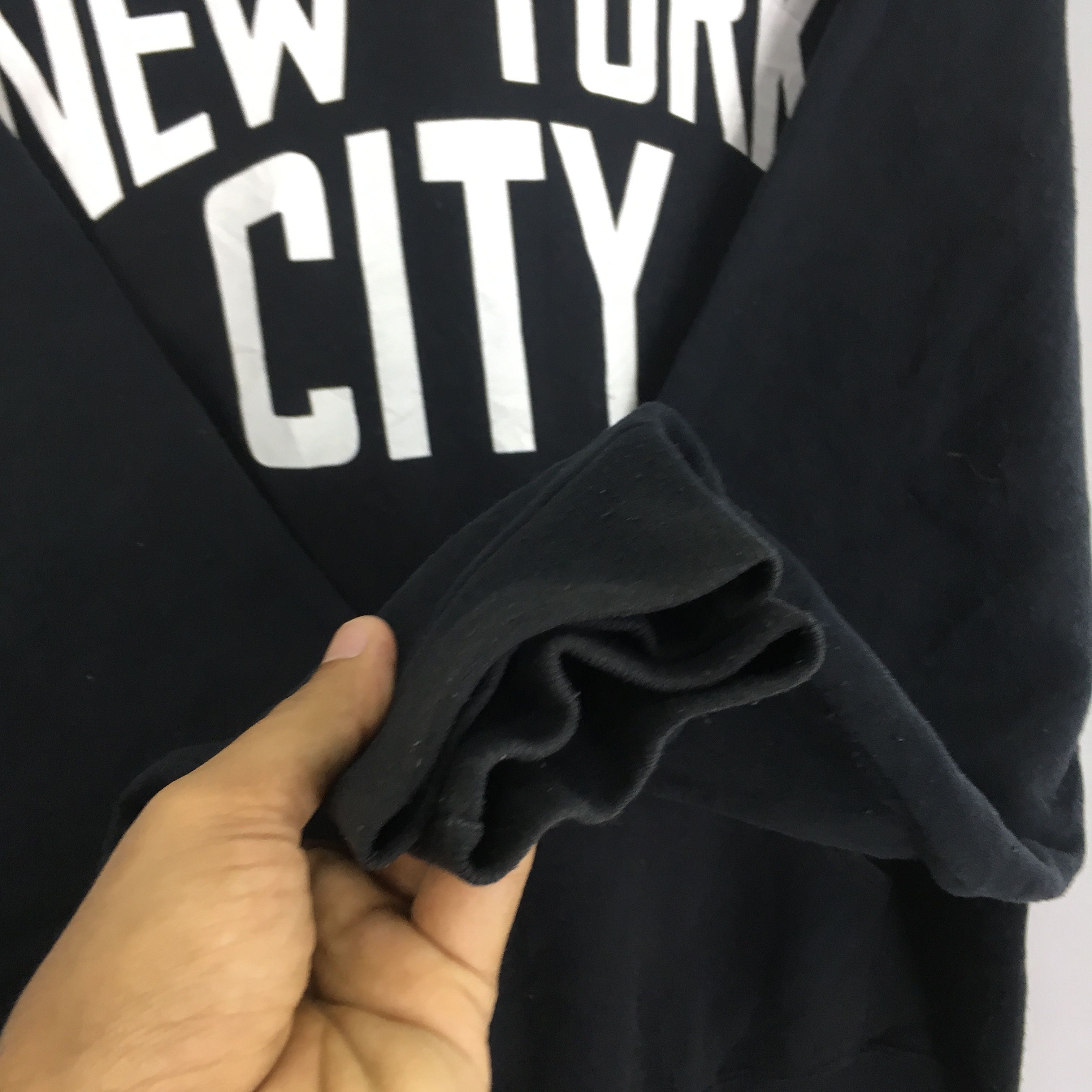 Jerzees Vintage Y2K Jerzees New York City Black sweater - 660 Size US M / EU 48-50 / 2 - 8 Thumbnail