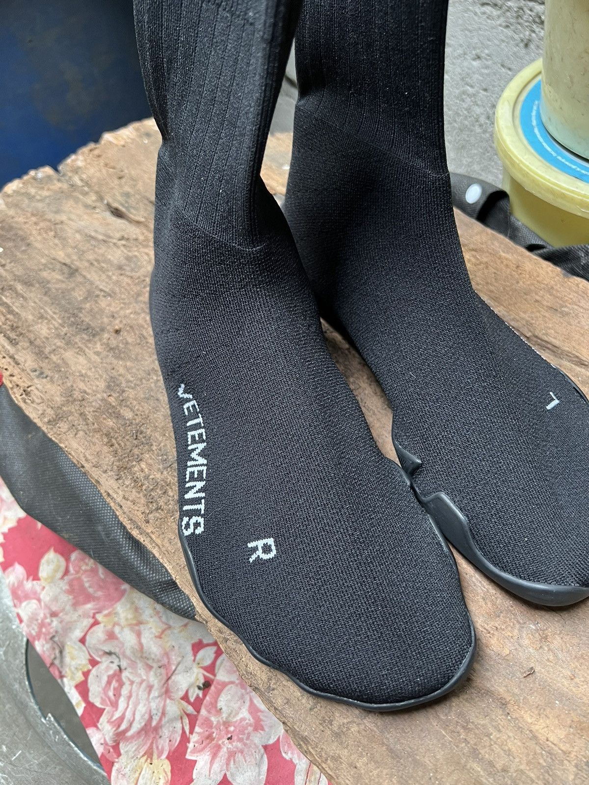 Vetements Vetements x Demna Gvasalia F/W19 Runway Karate sock Sneakers Size US 7 / EU 40 - 5 Thumbnail