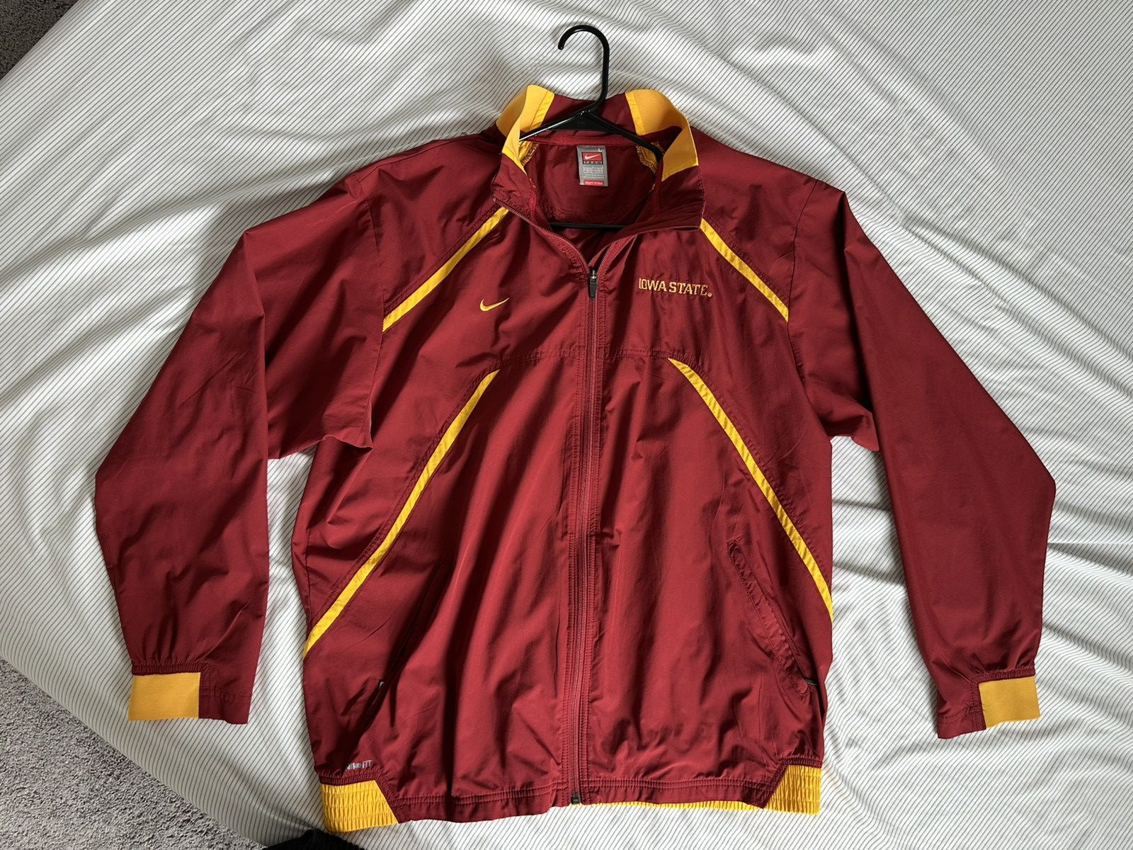 Nike Iowa State Team/Staff Exclusive Nike Full-Zip All-Weather Size US L / EU 52-54 / 3 - 2 Thumbnail