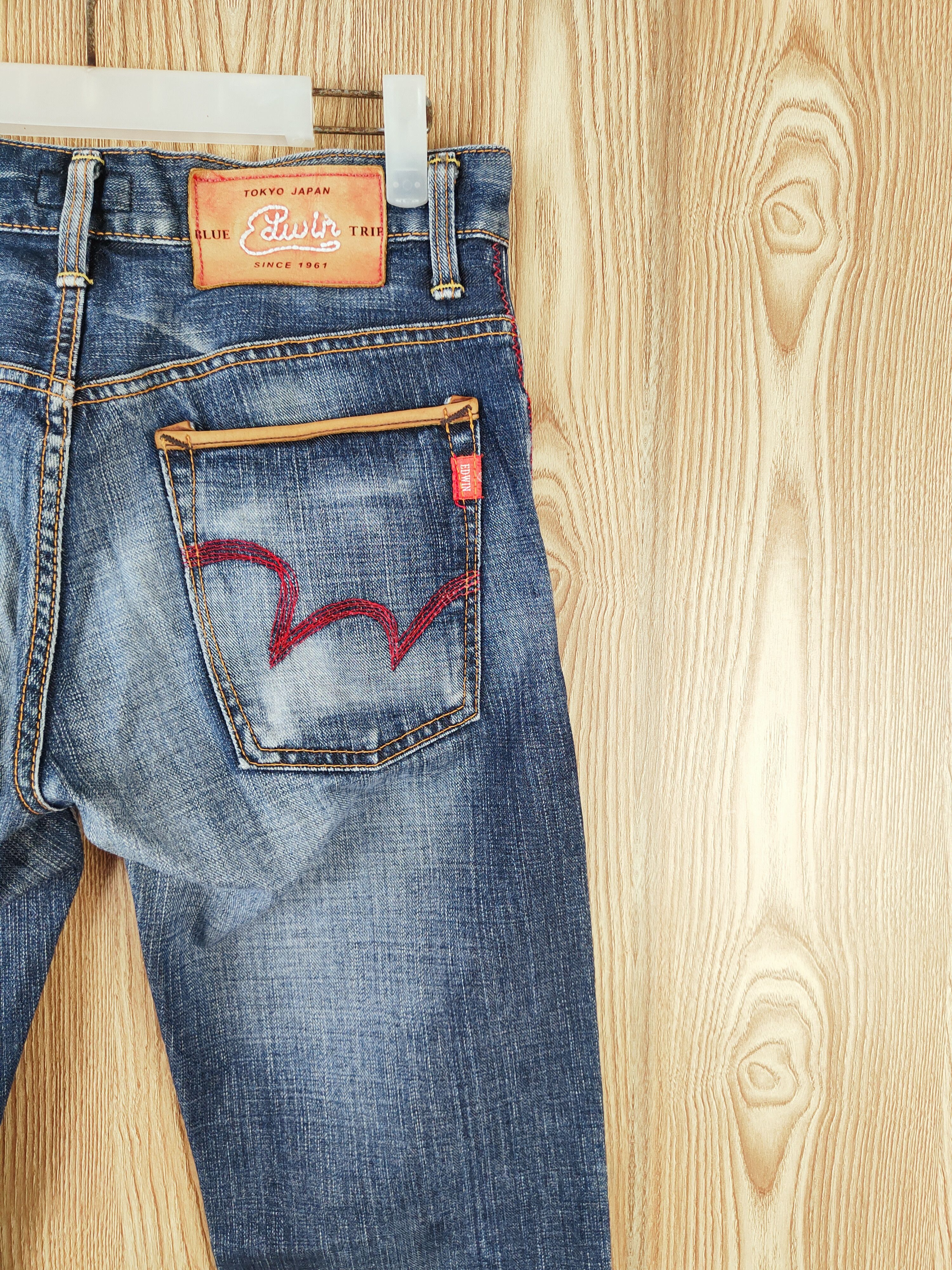 Edwin × Vintage SPECIAL OFFER 💥 Edwin Dark Blue Distressed Ripped Jeans Size 31" - 12 Thumbnail