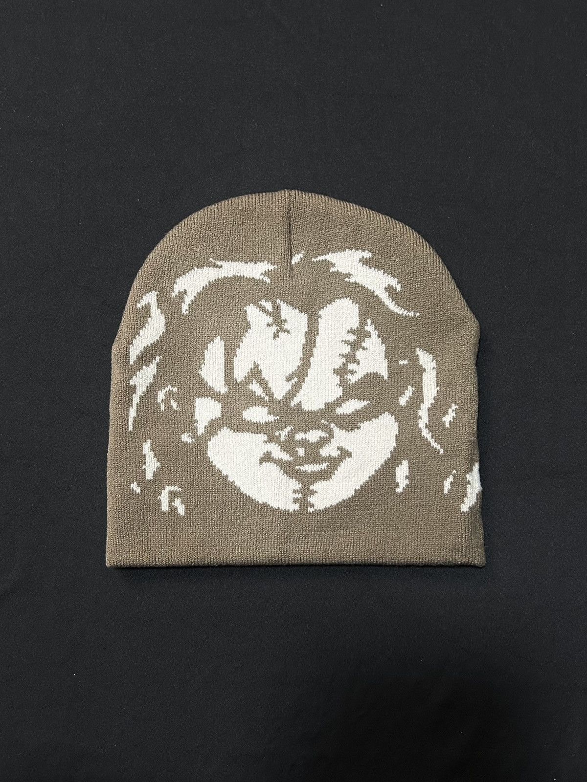 Japanese Brand Rare Chunky Graphic No Cuff Knit Brown Beanie Hats OS Size ONE SIZE - 1 Thumbnail