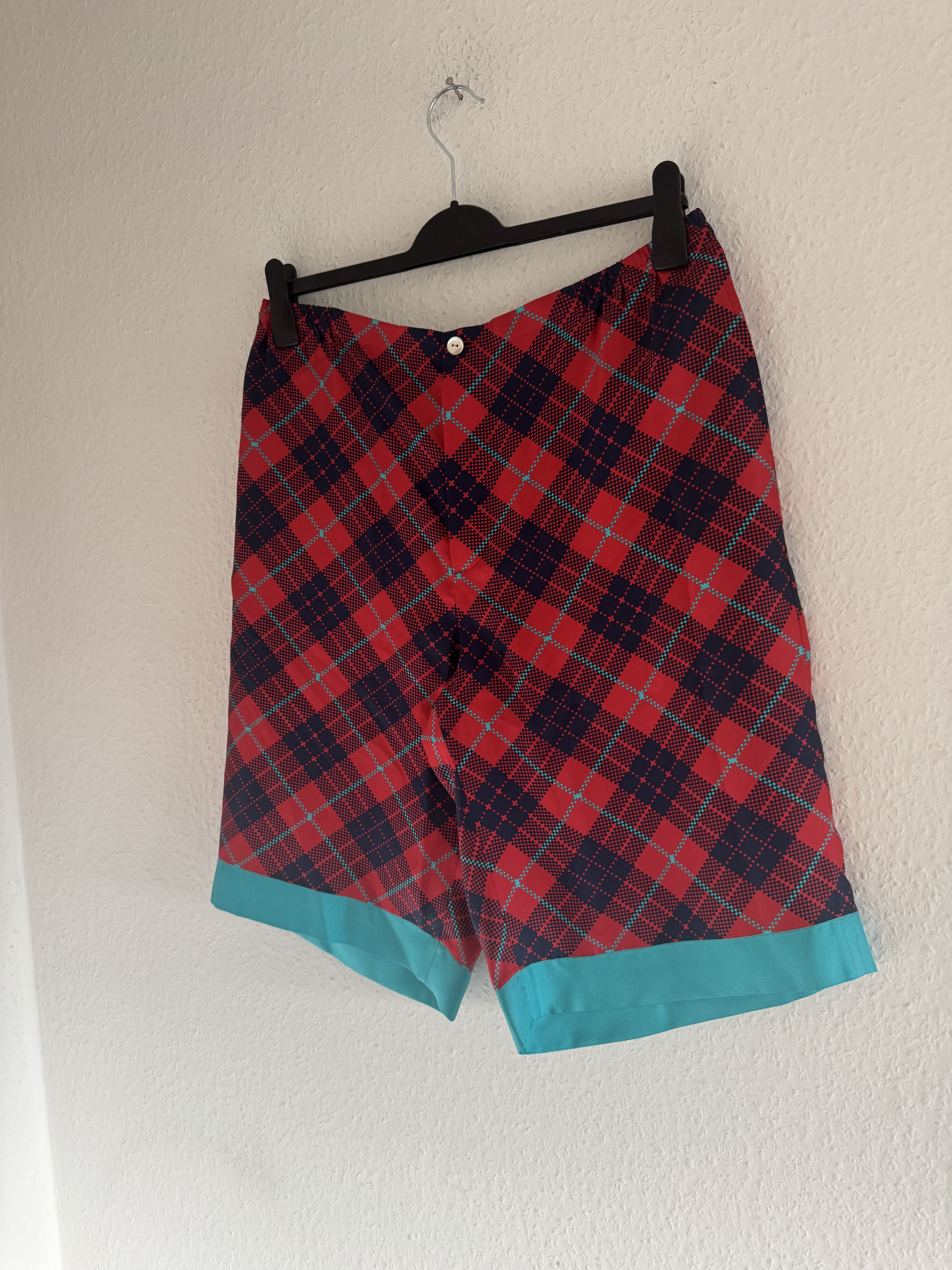Gucci Checkered Silk Shorts with Blue Hem Size US 34 / EU 50 - 4 Thumbnail