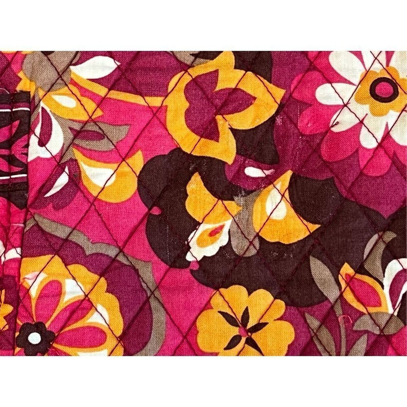 Vera Bradley Vera Bradley Carnaby Floral The Gabby Quilted Tote Handbag Size ONE SIZE - 8 Thumbnail