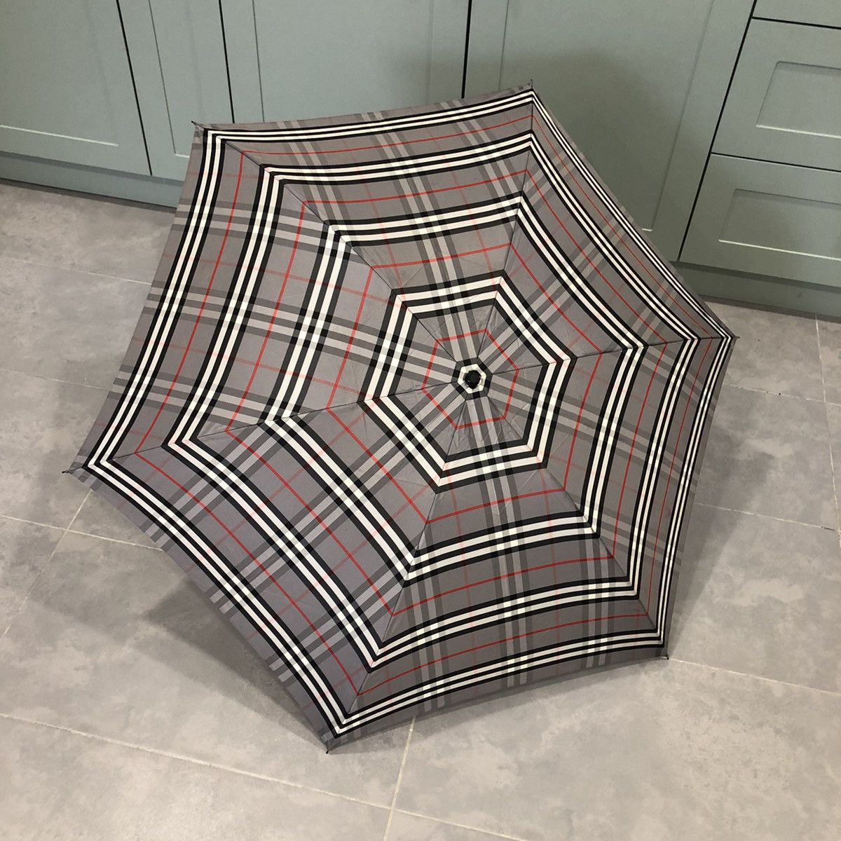 Burberry Burberry's Checked Novacheck Waterproof Folding Umbrella Size ONE SIZE - 1 Thumbnail