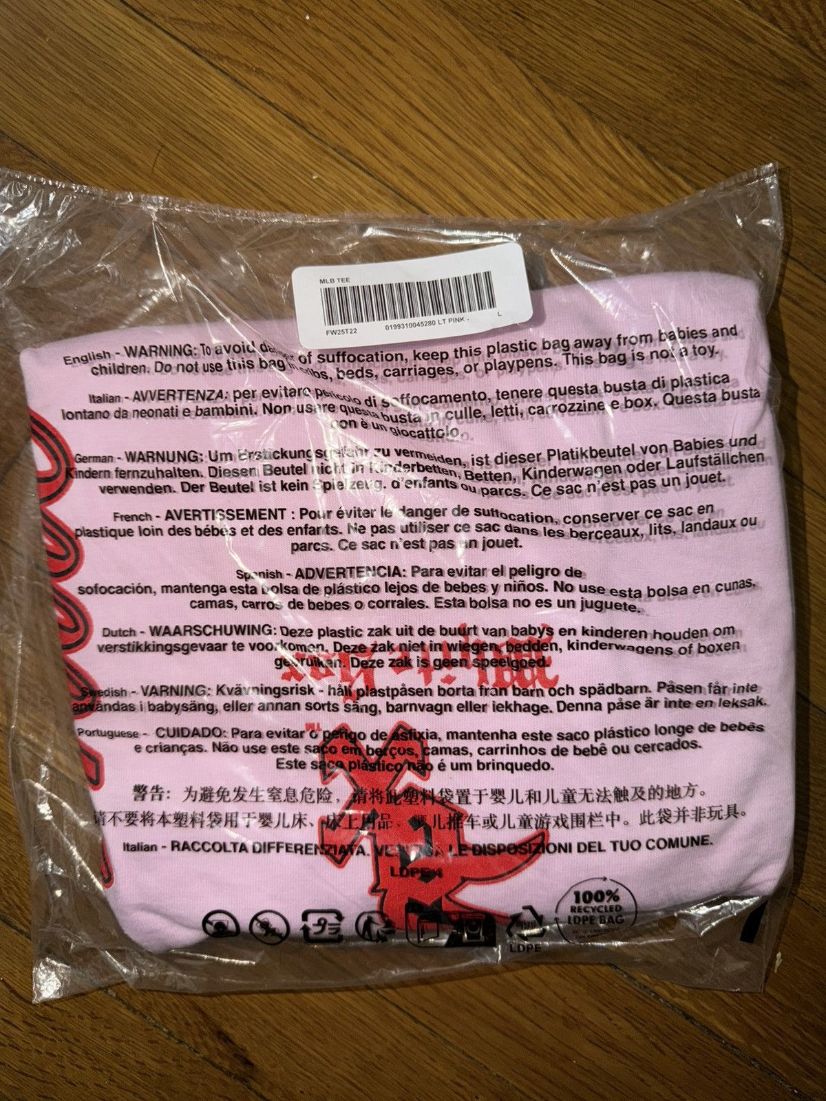 MLB × Supreme Supreme MLB Pink White Sox Tee Size US L / EU 52-54 / 3 - 4 Thumbnail