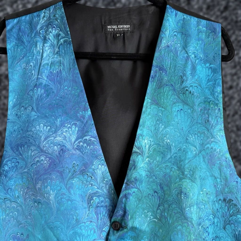 Vintage VINTAGE Michael Kensinger San Francisco Silk Blue Marbled Pattern Vest Art to Wear XL Size US XL / EU 56 / 4 - 1 Thumbnail