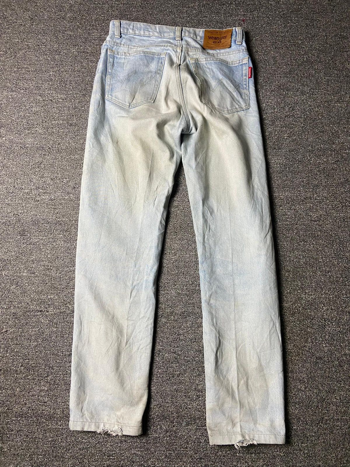 Wrangler Vintage WRANGLER Blue Denim Jeans (141) Size US 28 / EU 44 - 2 Thumbnail