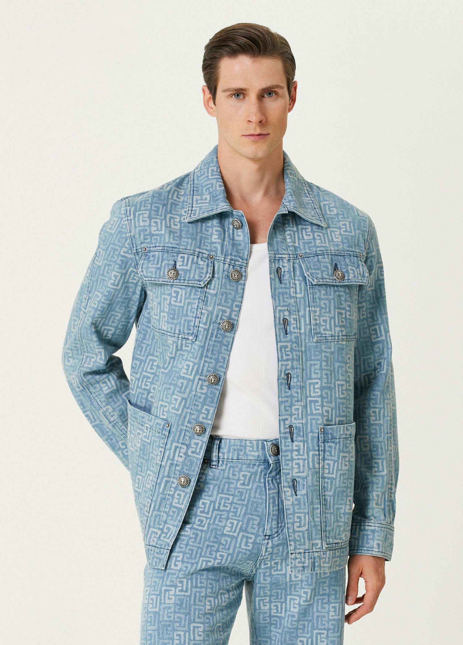 Balmain BALMAIN blue denim faded monogram buttoned jacket Medium Size US M / EU 48-50 / 2 - 1 Thumbnail