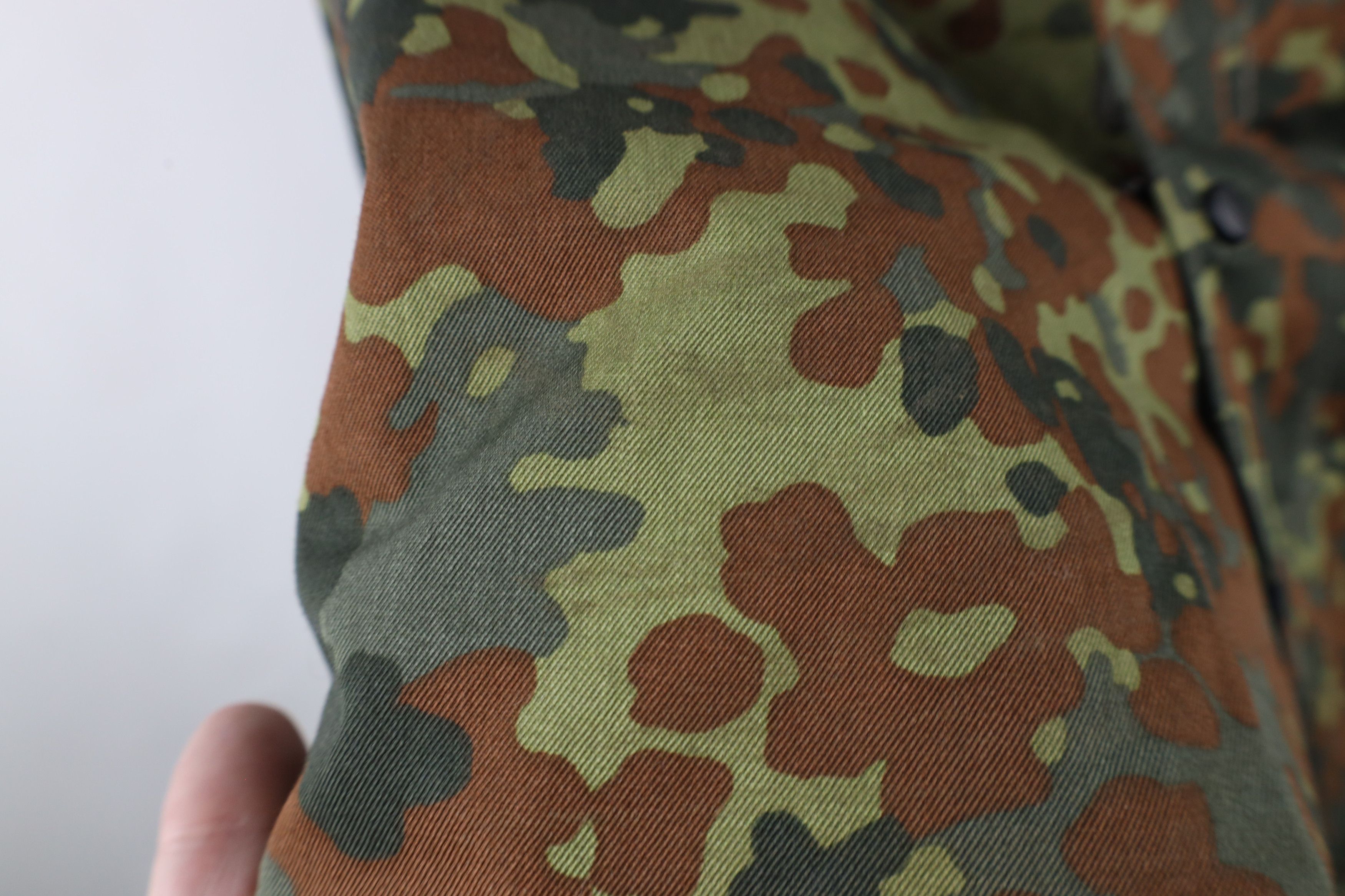 Vintage Vintage 90s German Military Camouflage Field Combat Jacket Size US XL / EU 56 / 4 - 7 Thumbnail