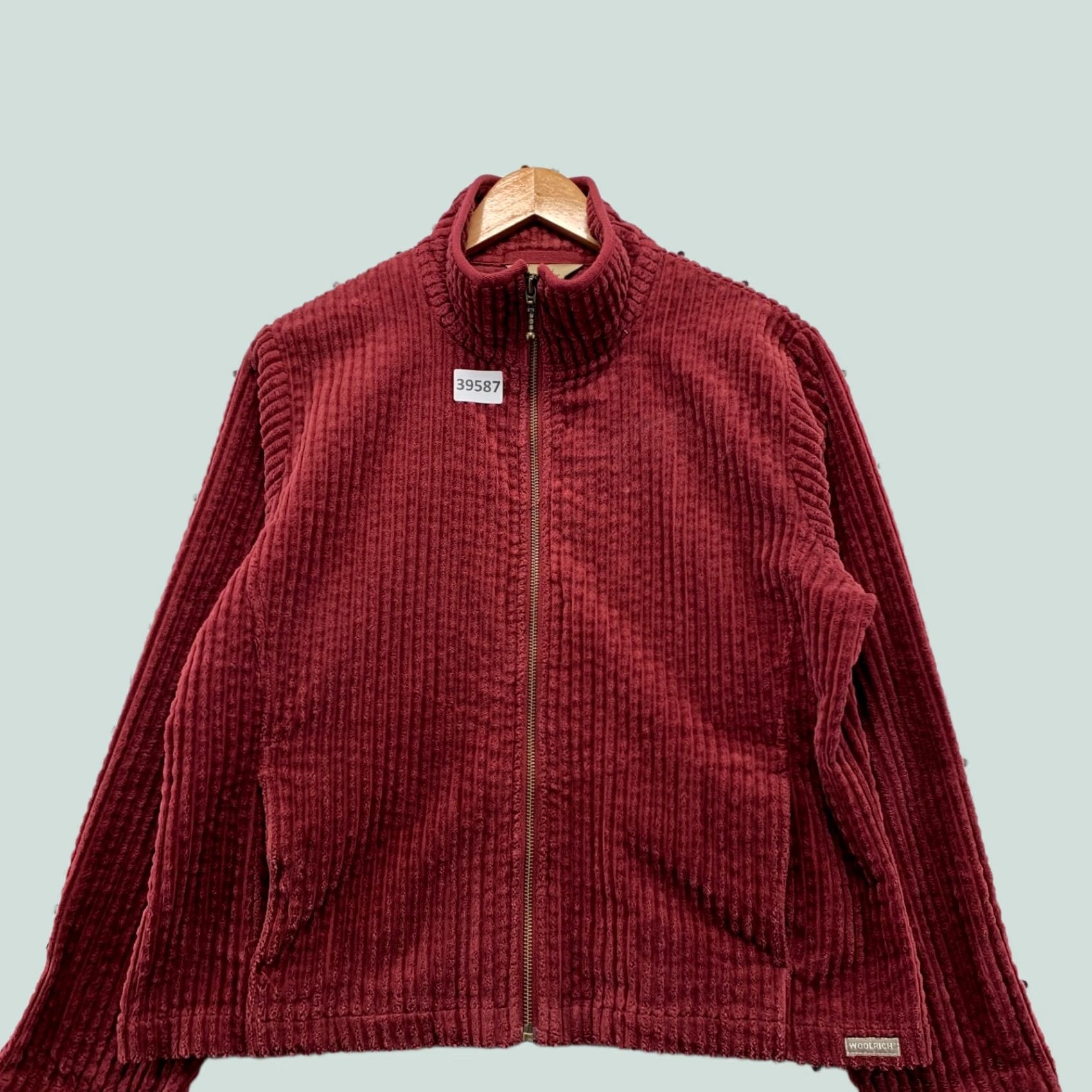 Vintage VINTAGE Woolrich Corduroy Zip Jacket Womens Large Black Cherry 21.5x23 Corduroy Zip Jacket Women L Black Climate? Size L / US 10 / IT 46 - 1 Thumbnail