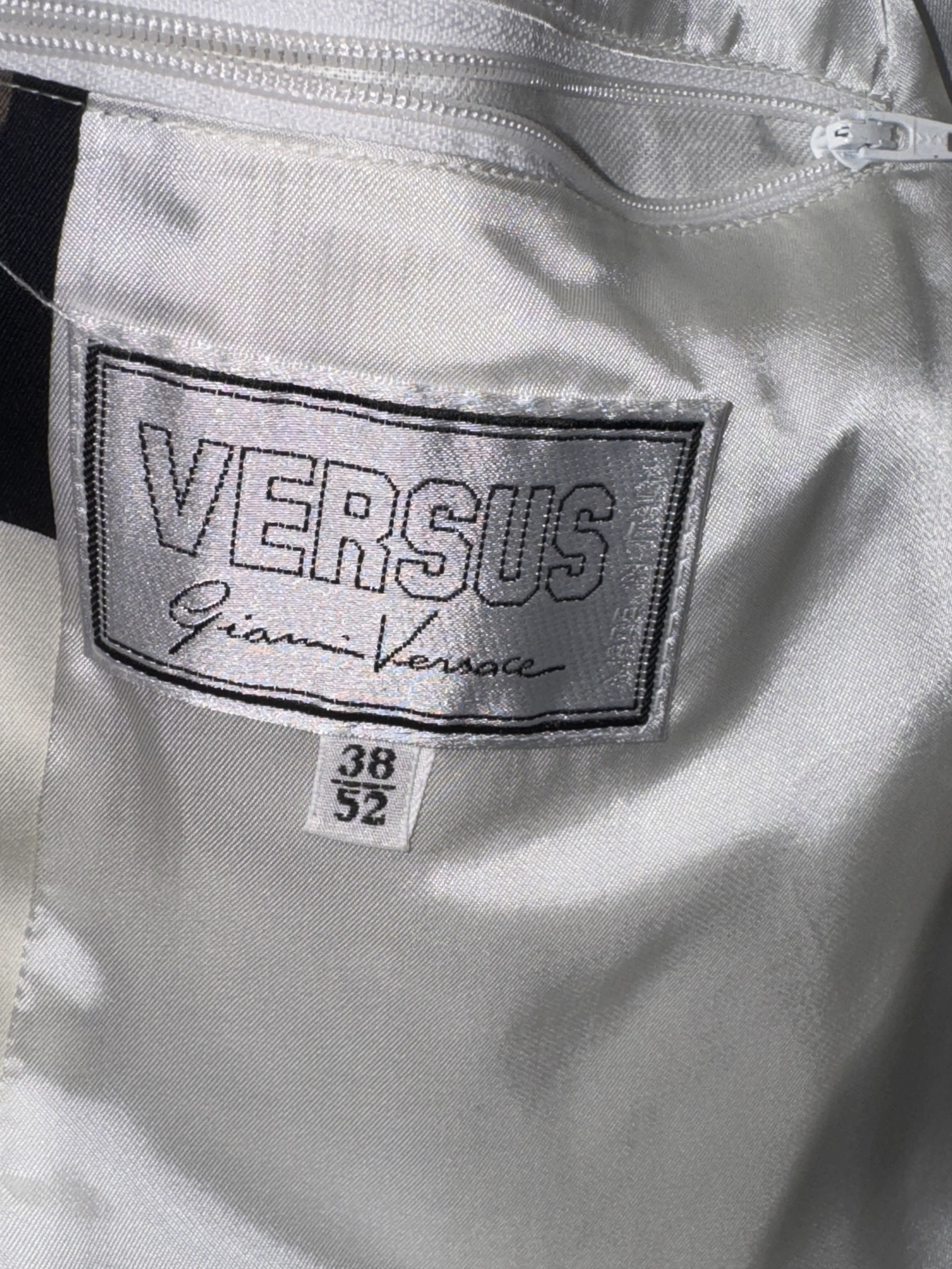 Versus Versace Vintage Versus Versace Native American Print Bomber Jacket Size US M / EU 48-50 / 2 - 6 Thumbnail