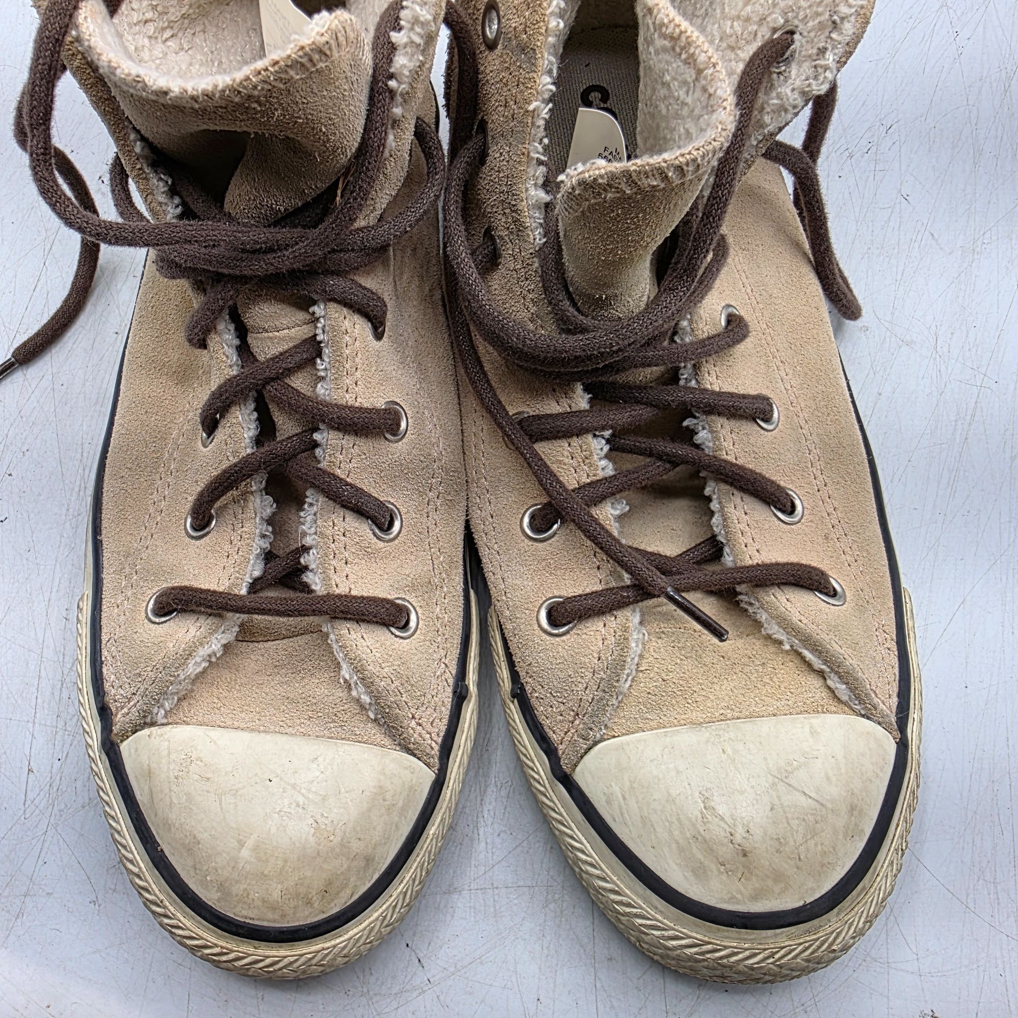Converse Converse Sherpa Chuck Taylor Womens Size 7 Light Bisque Egre Size US 7 / IT 37 - 10 Thumbnail