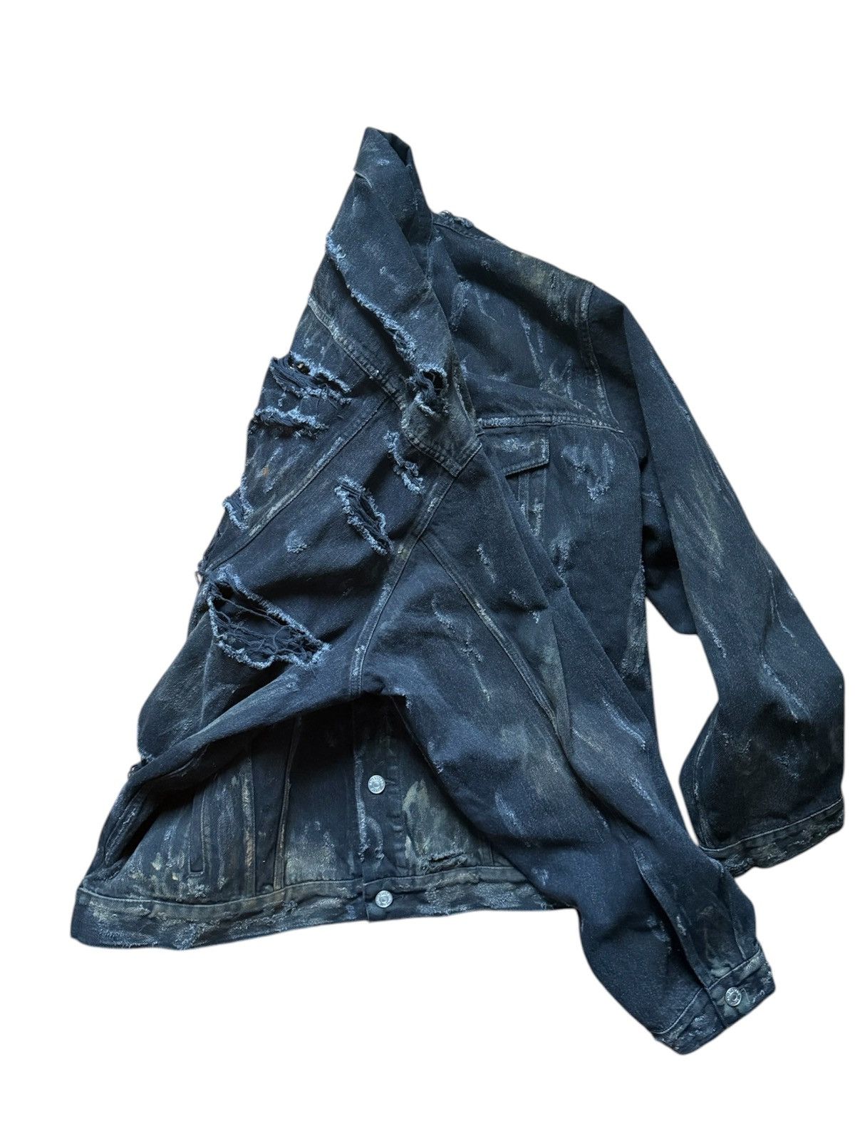 Balenciaga S/S23 Mudshow Slashed Destroyed Denim Jacket Size US L / EU 52-54 / 3 - 4 Thumbnail