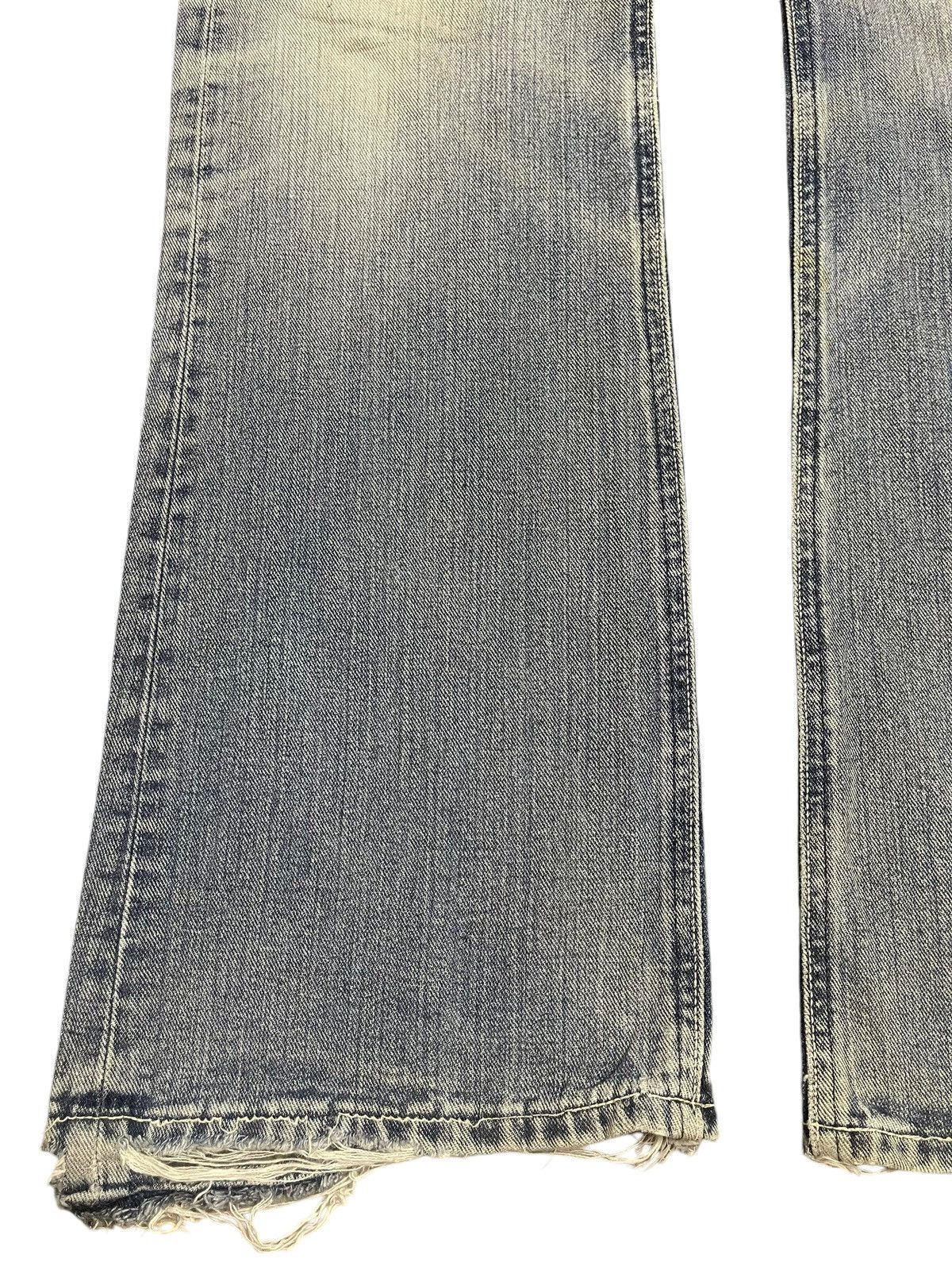 Lee Vintage 90s Lee Riders Blue Faded Wash Distress Wide Leg Size US 35 - 8 Thumbnail