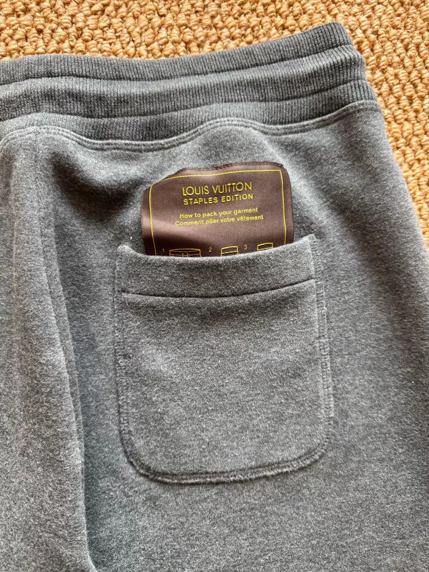 Louis Vuitton Louis Vuitton pocket casual pants L unused Size US 34 / EU 50 - 8 Thumbnail