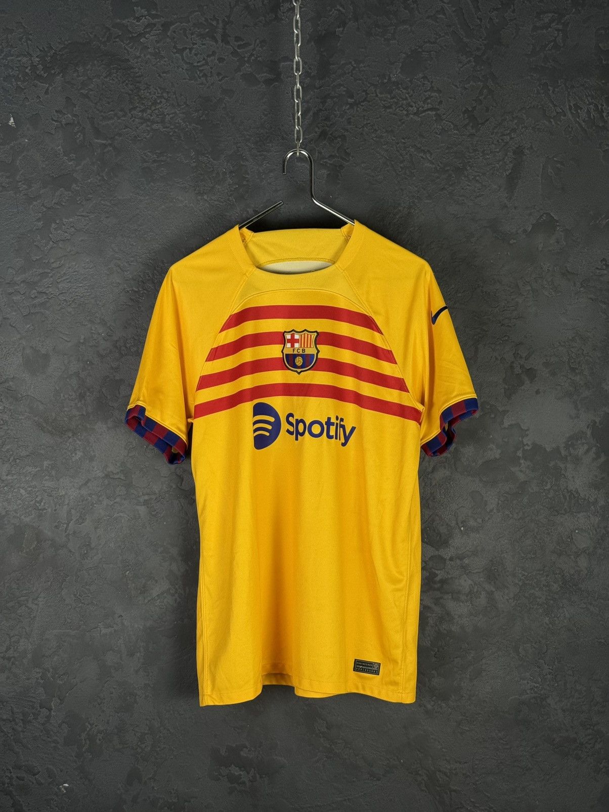 Nike NIKE FC Barcelona PEDRI 8 2022/2023 Away Jersey Football Size US L / EU 52-54 / 3 - 3 Thumbnail