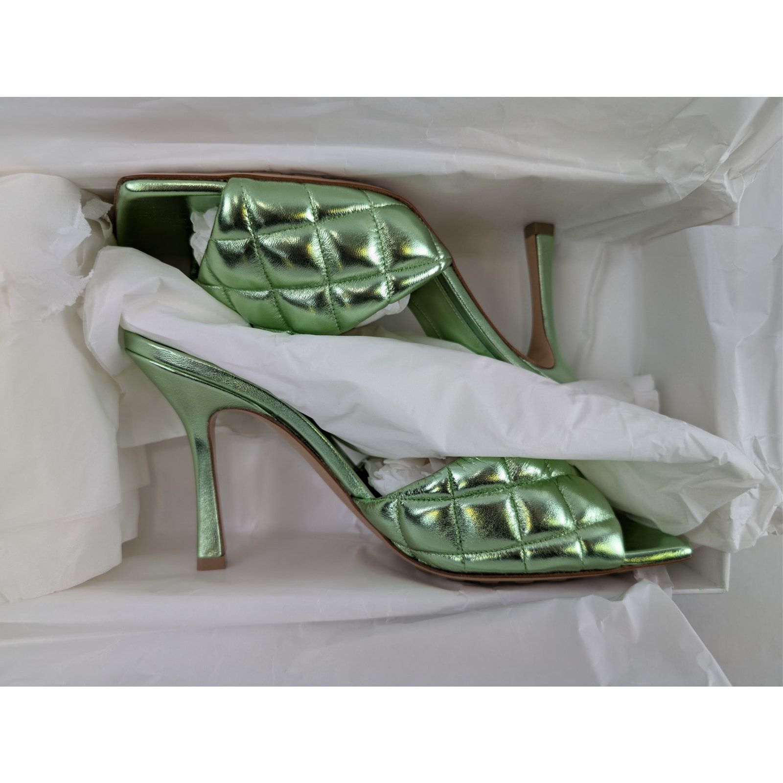 Bottega Veneta o1rshd1 Reflection Matelasse Padded Sandal in Pistachio Size US 9.5 / IT 39.5 - 18 Thumbnail