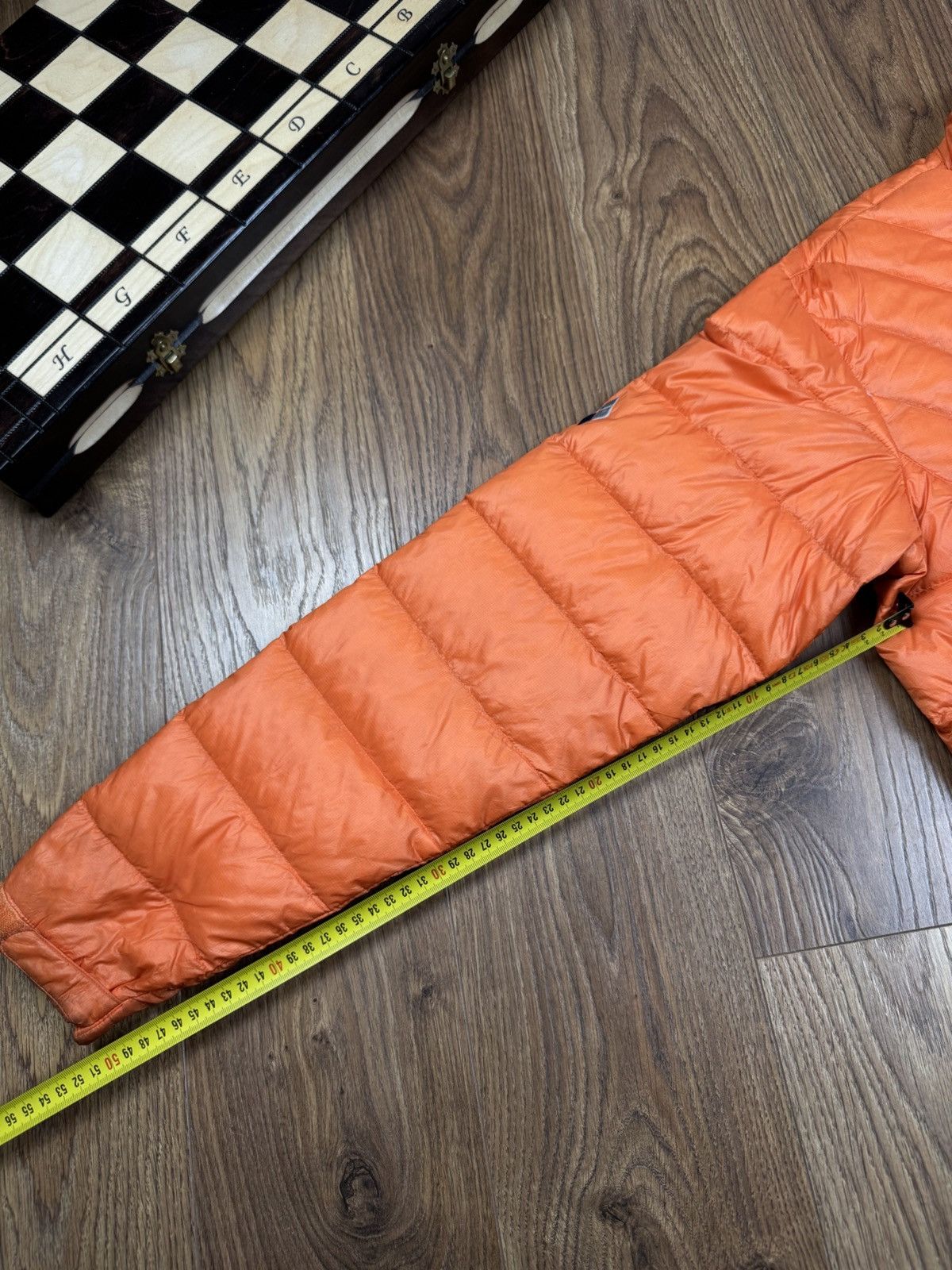 Montbell Down jacket MontBell Japan original casual outdoors item Size US M / EU 48-50 / 2 - 7 Thumbnail