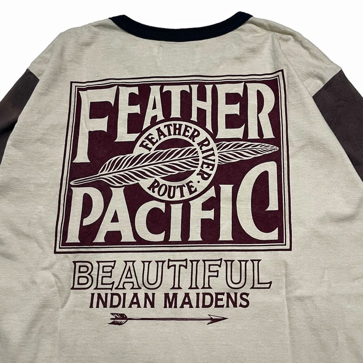 Japanese Brand Rugged Style Raglan Tshirt Indian Head Feather Pacific Size US M / EU 48-50 / 2 - 11 Thumbnail