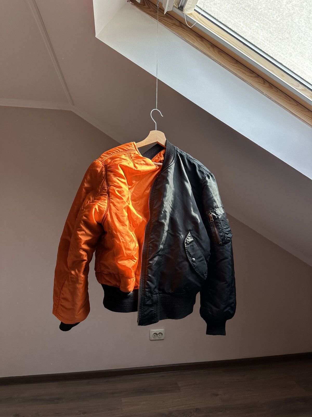 Alpha Industries Vintage 80s Alpha Industries MA-1 Reversible Bomber Jacket Size US XL / EU 56 / 4 - 1 Thumbnail