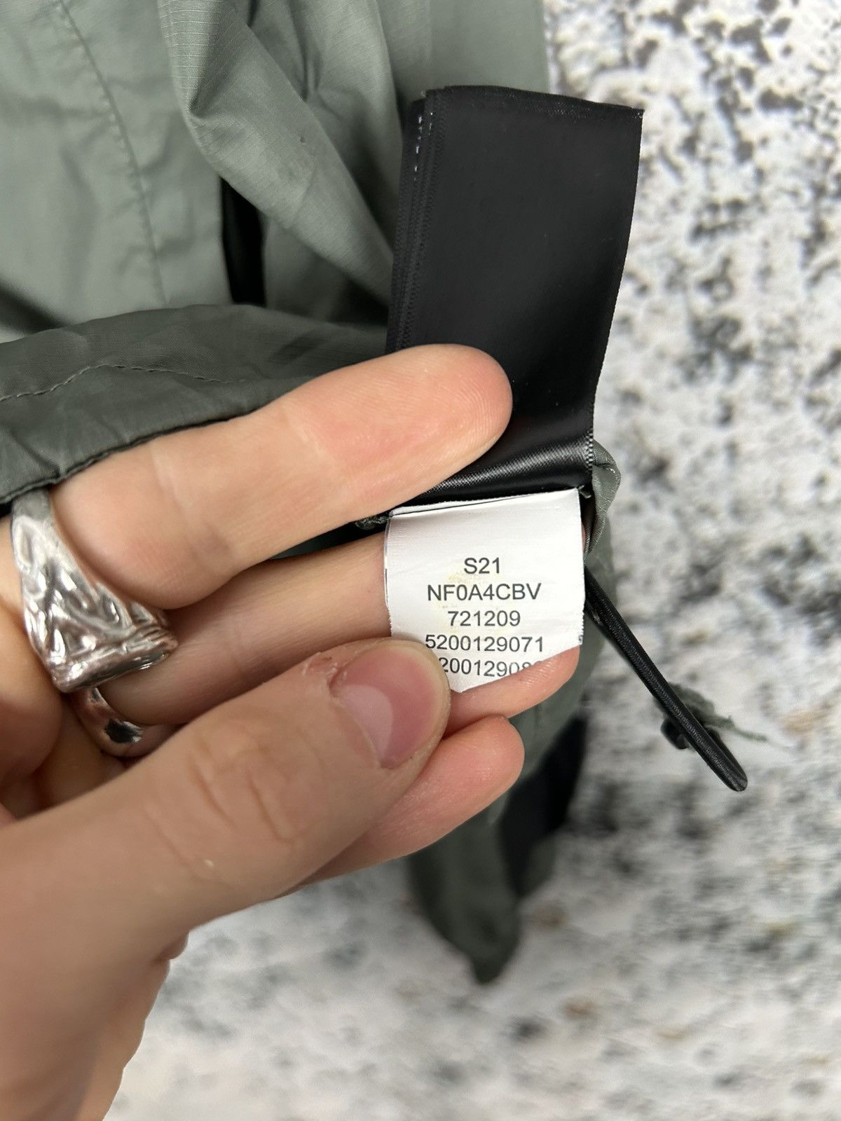 The North Face The North Face Gorpcore Outdoor Light Rain Jacket Size M / US 6-8 / IT 42-44 - 9 Thumbnail