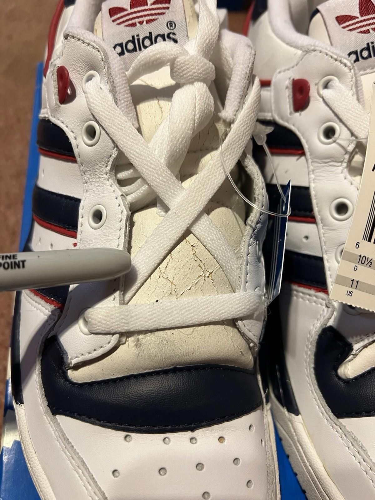 Adidas adidas ATTITUDE LO 147058 US11 Size US 11 / EU 44 - 5 Thumbnail