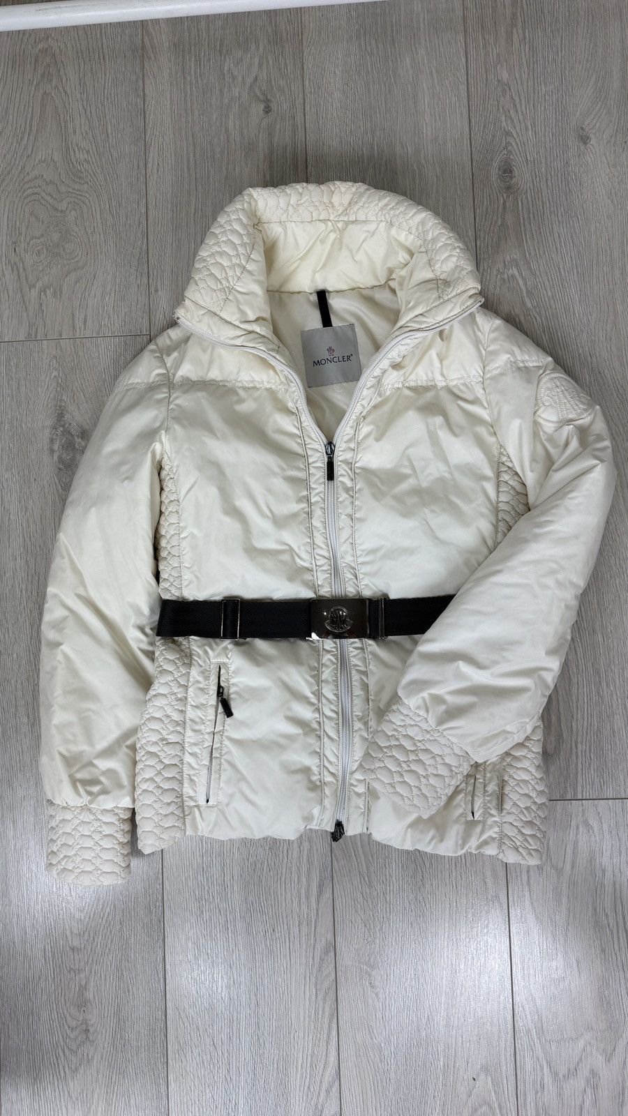 Moncler Moncler Belted Down Insulated Jacket Size XS / US 0-2 / IT 36-38 - 1 Thumbnail
