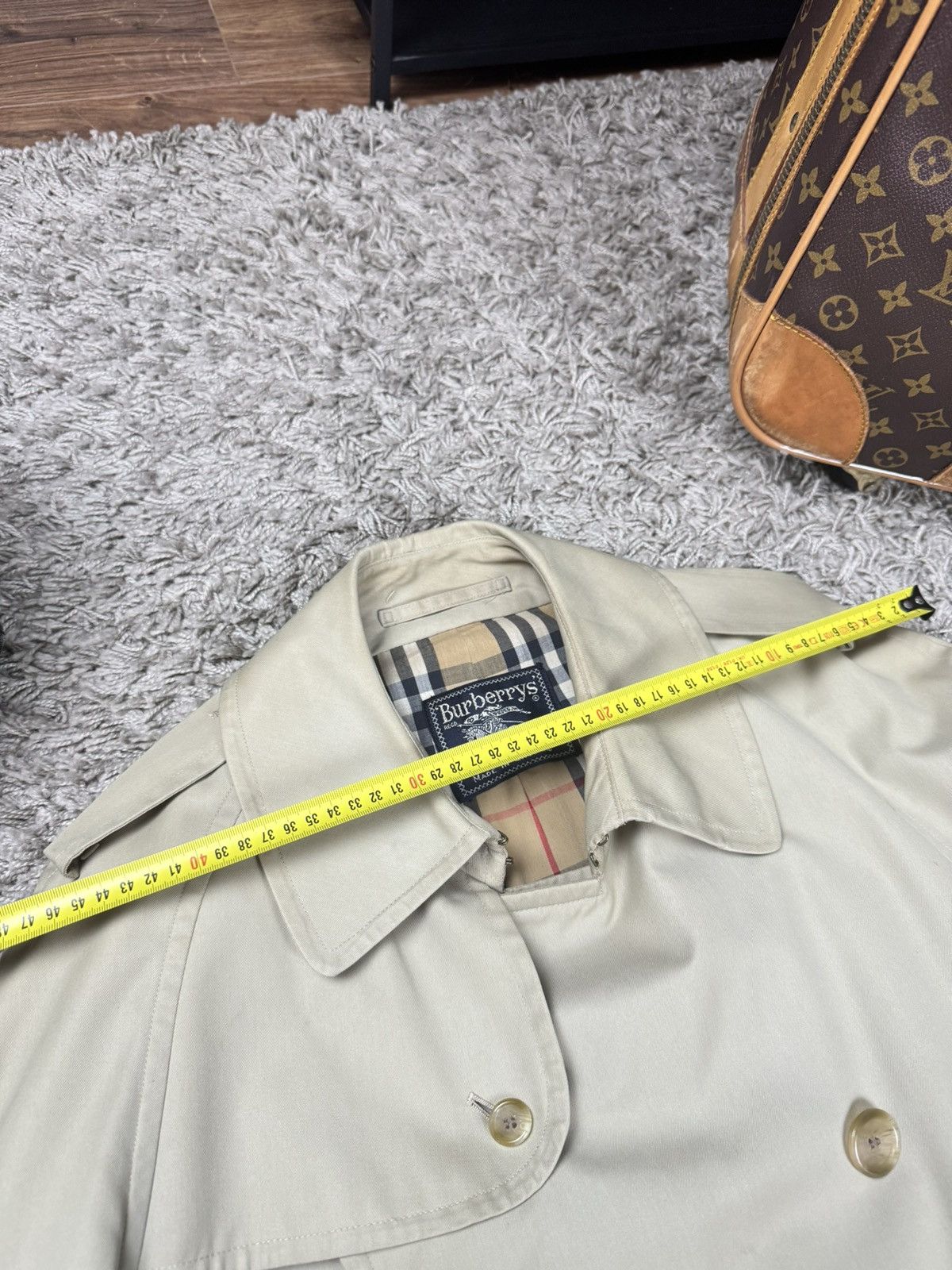 Burberry Vintage trench coat Burberry original luxury streetwear item Size L / US 10 / IT 46 - 6 Thumbnail