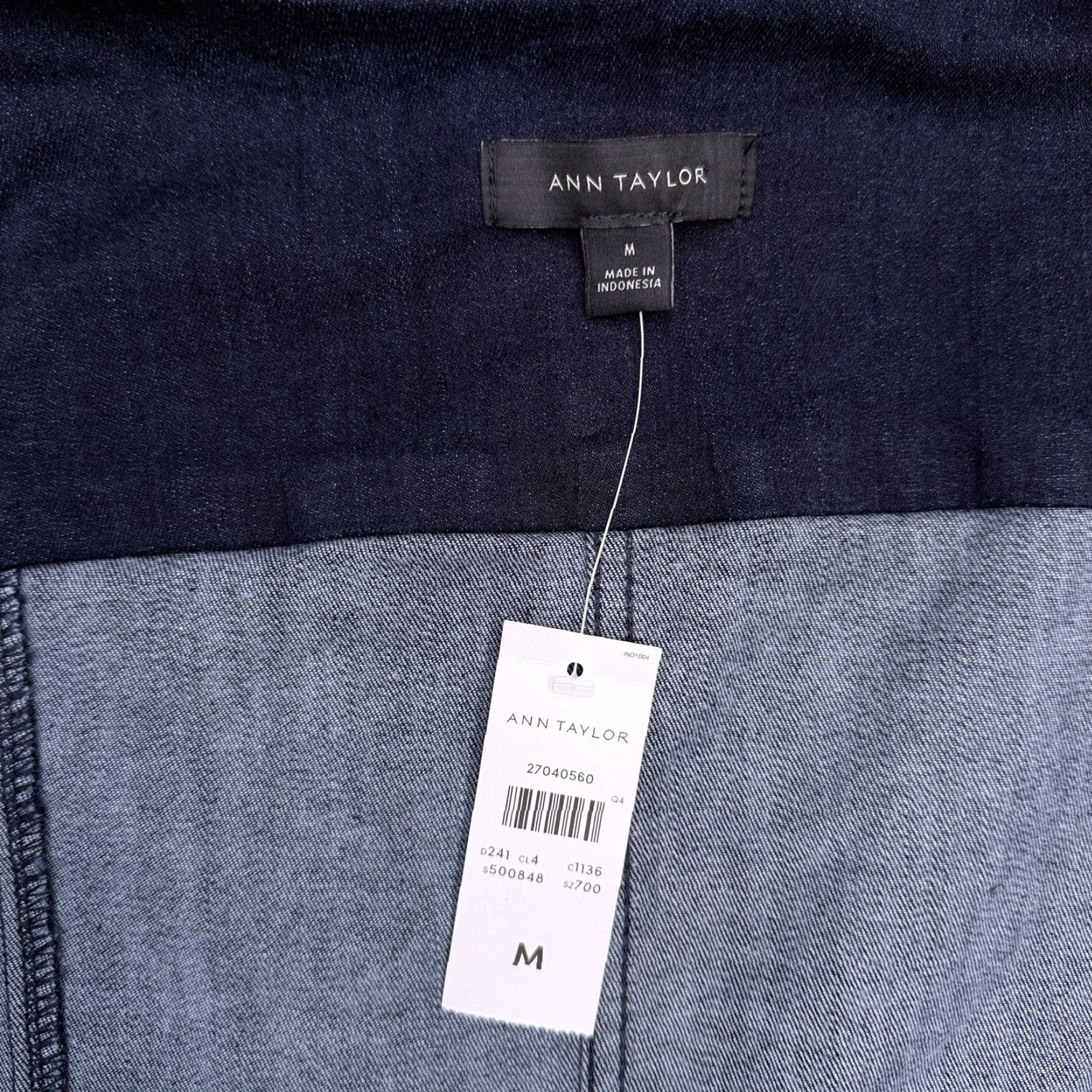 Ann Taylor Ann Taylor Denim Jacket Button Front Blue Medium Women Collarless Regular Short Sleeve Size M / US 6-8 / IT 42-44 - 4 Thumbnail