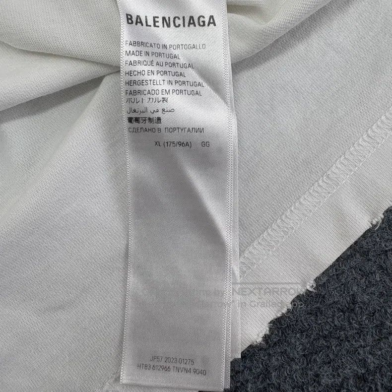 Balenciaga Balenciaga White splatter printed short-sleeve Size US XL / EU 56 / 4 - 7 Thumbnail